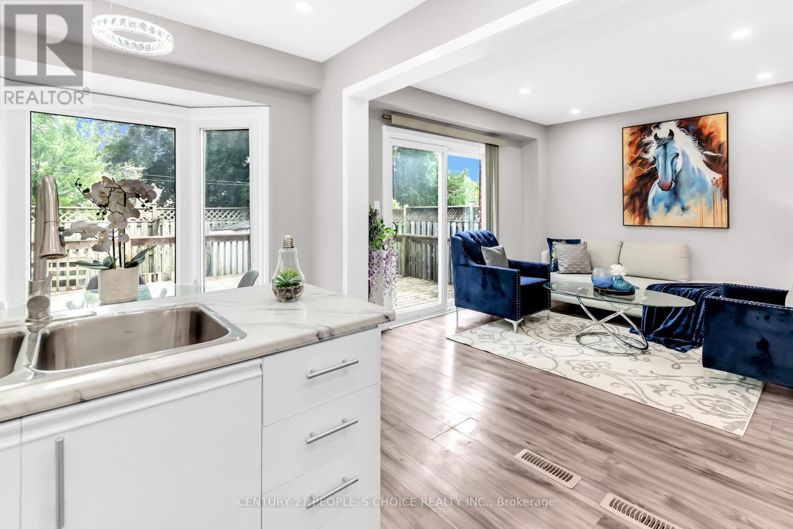 769 ATTERSLEY DR
