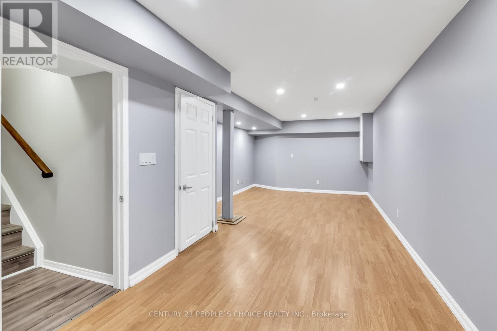 769 ATTERSLEY DR