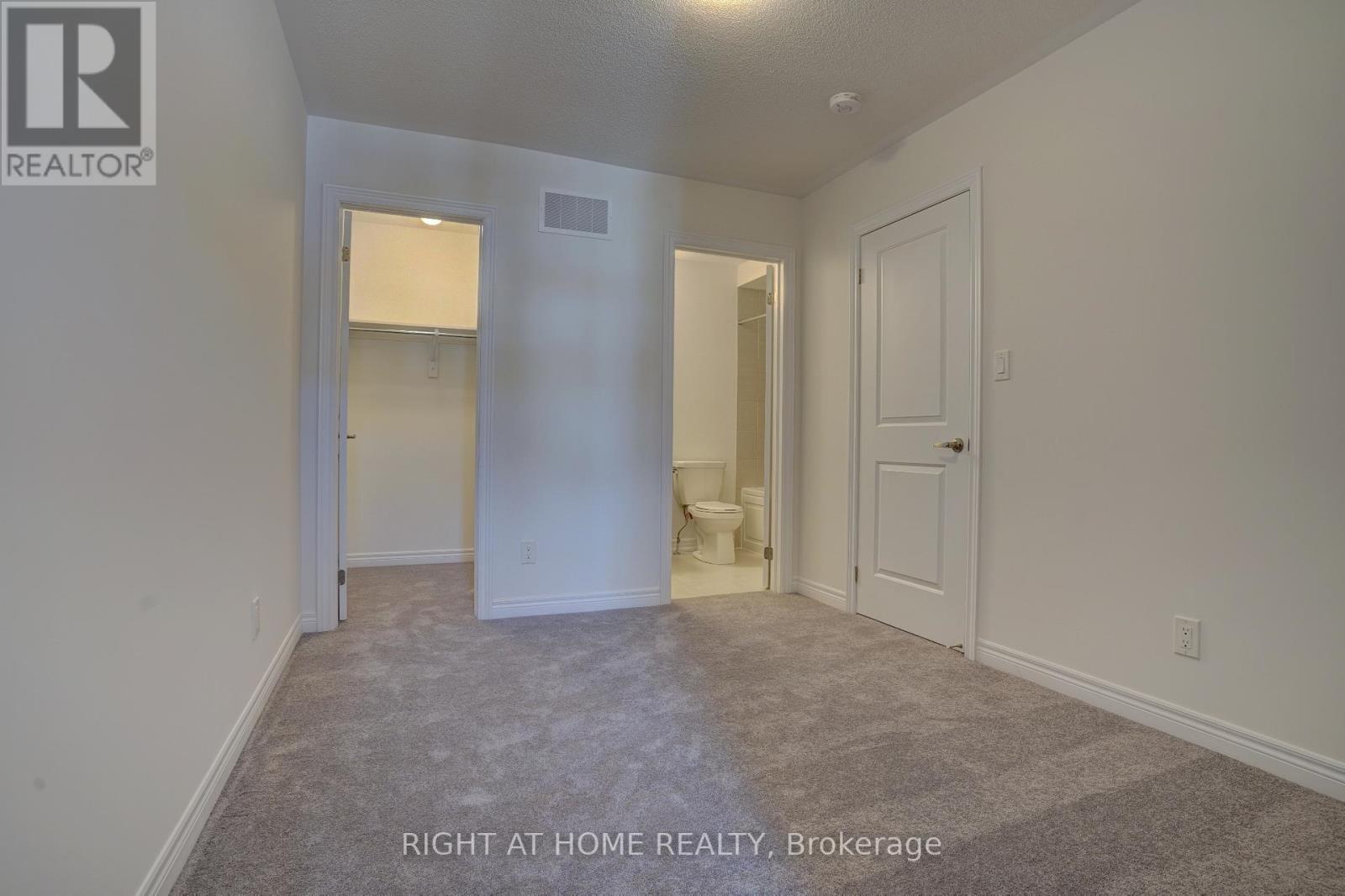 1124 LOCKIE DR