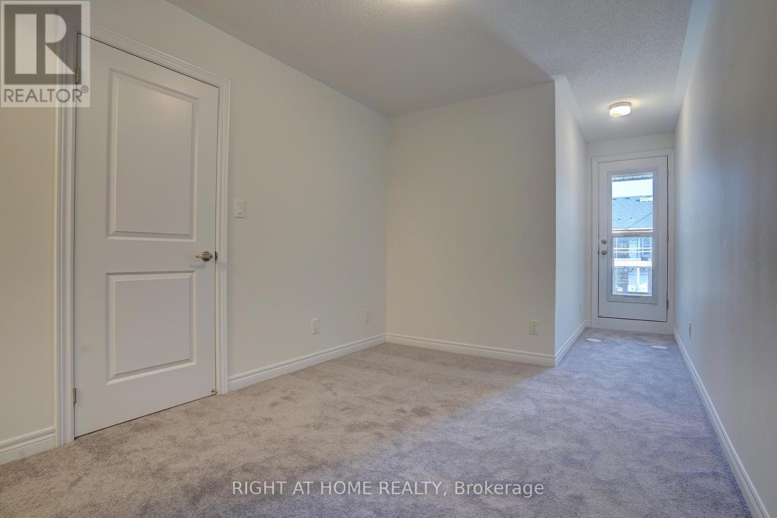1124 LOCKIE DR