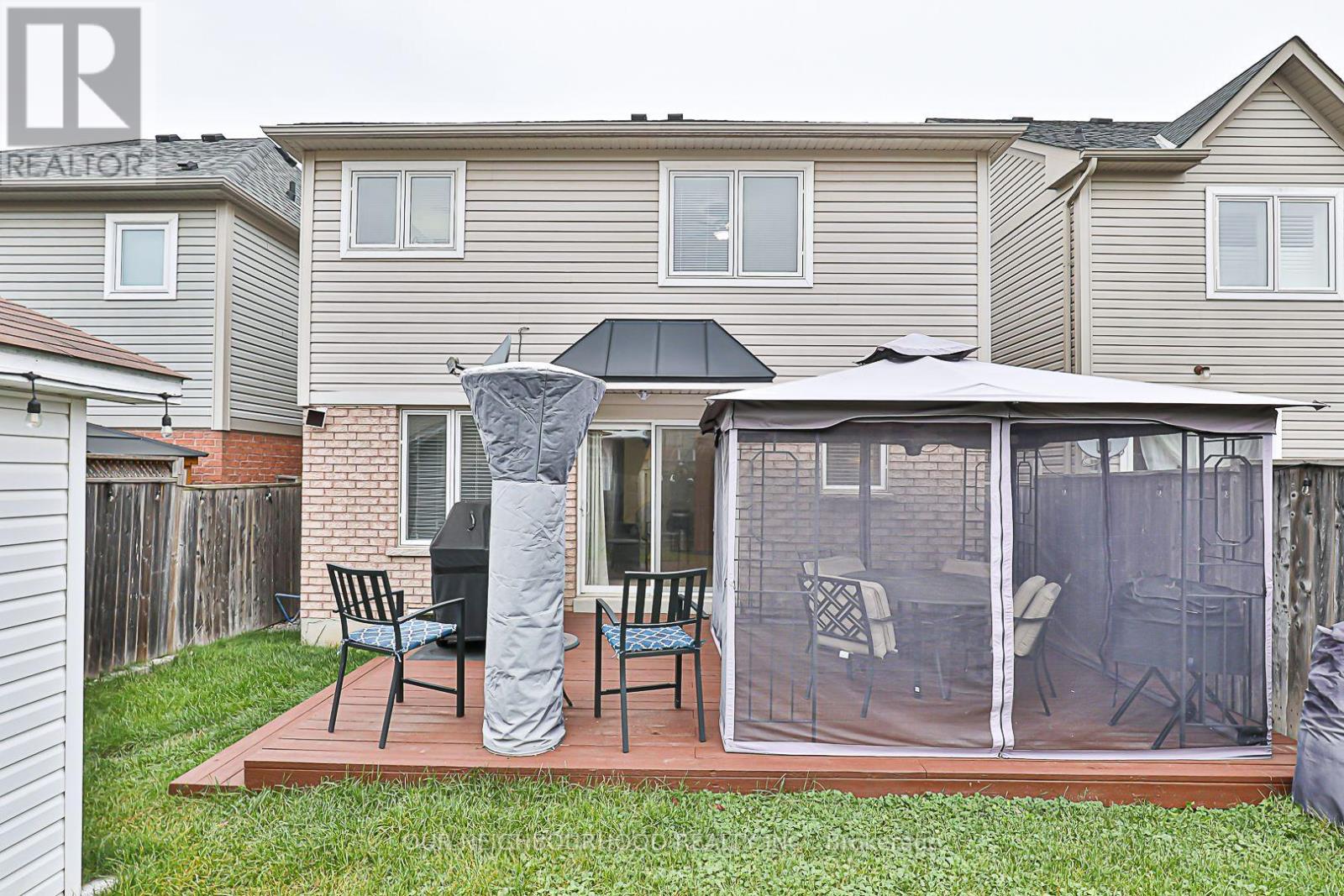 62 MCNICOL CRES