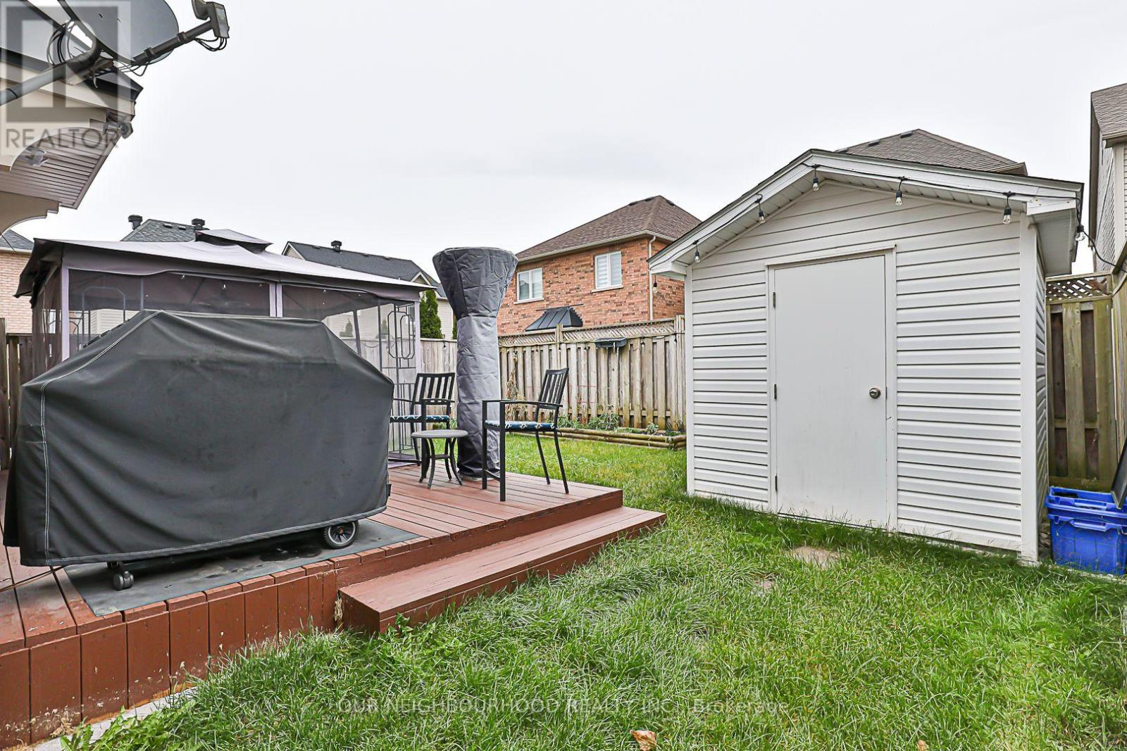 62 MCNICOL CRES