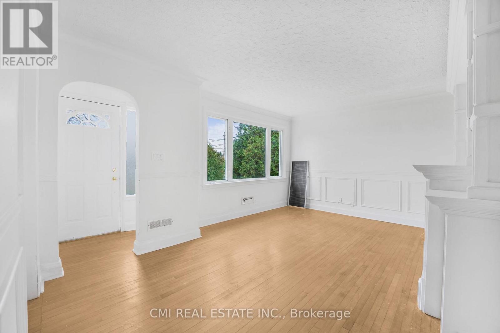 40 DARLINGTON BLVD