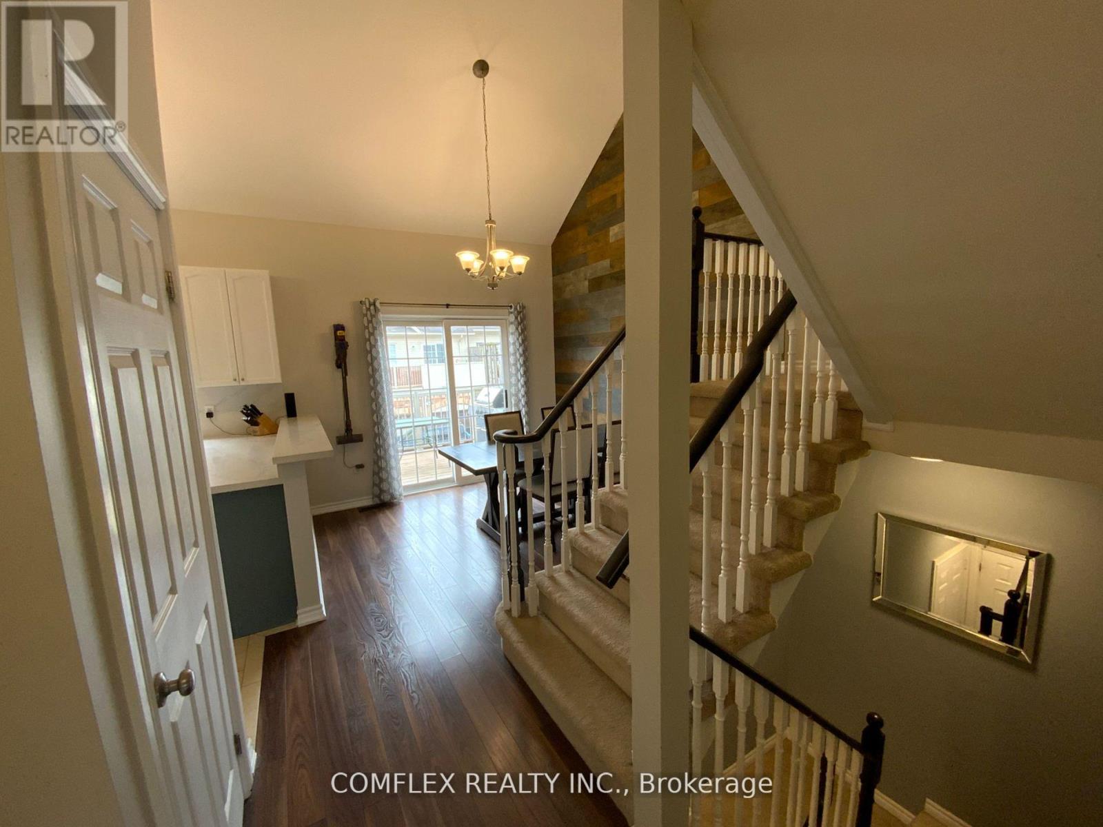 73 WICKER PARK WAY