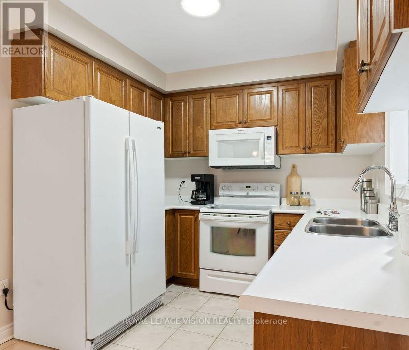 424 ORMOND DR