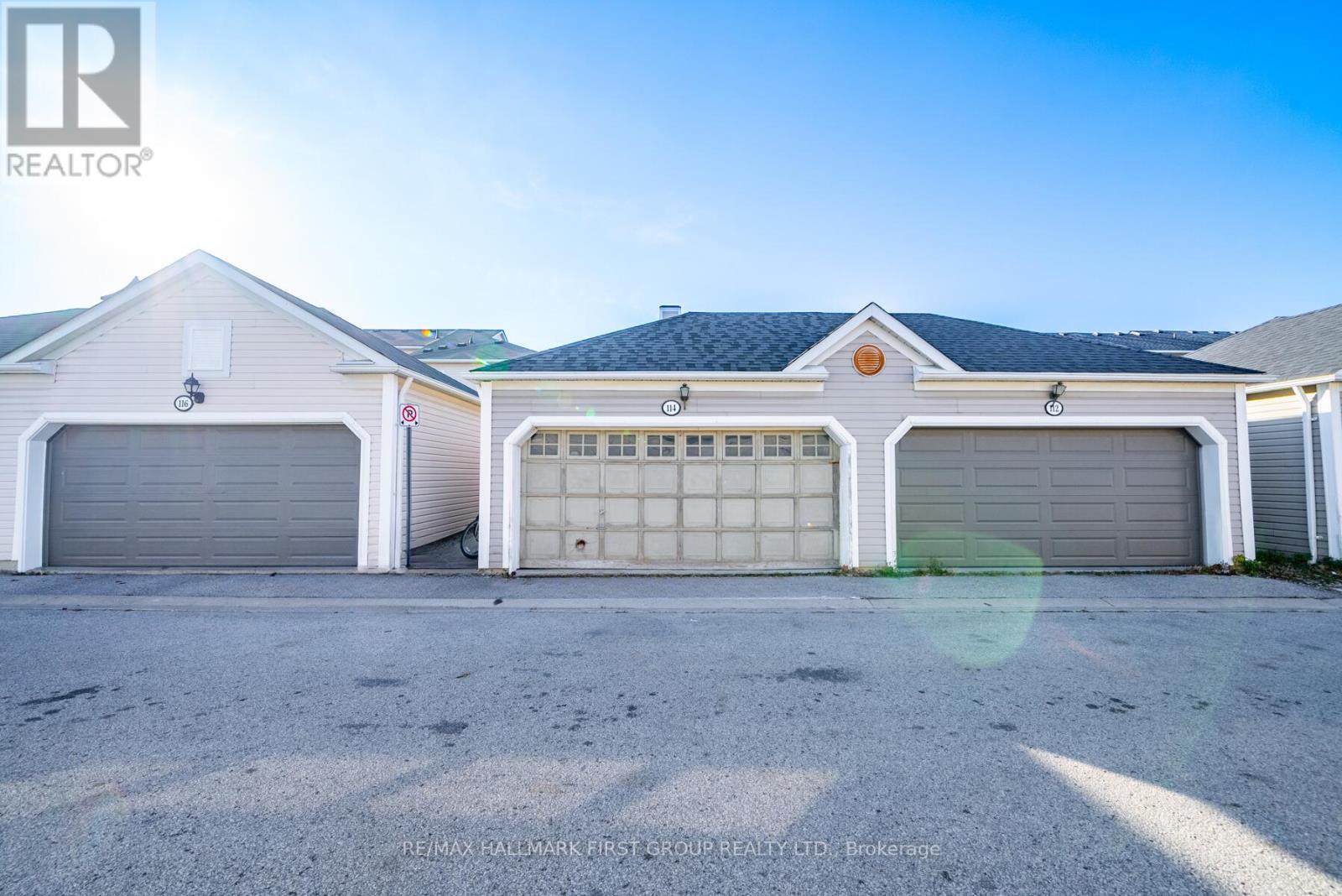 114 WARWICK AVE