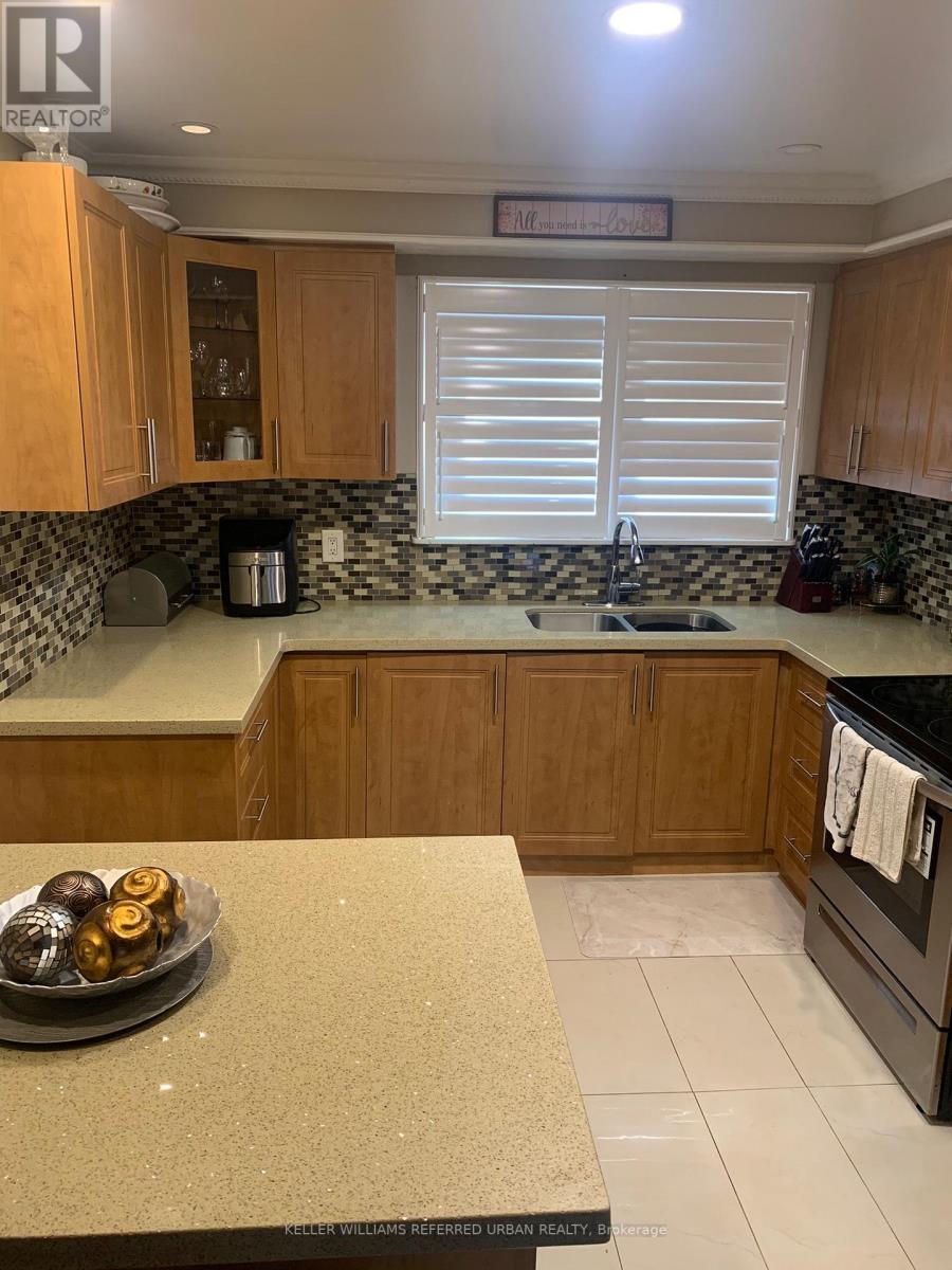 #122 -9 WILLOWS LANE, #122