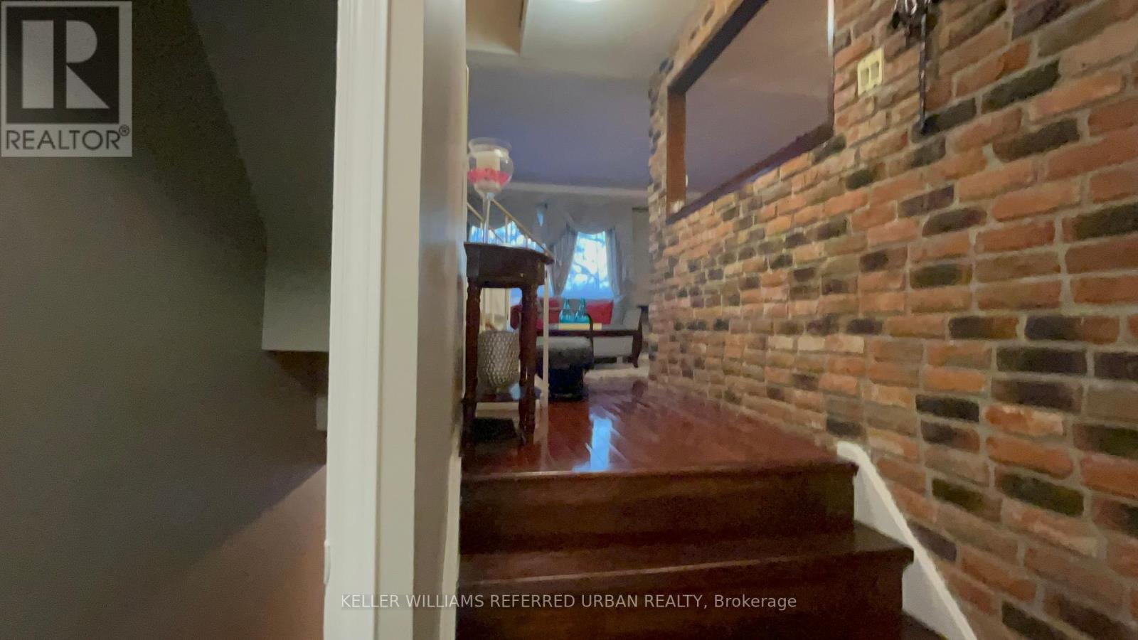 #122 -9 WILLOWS LANE, #122