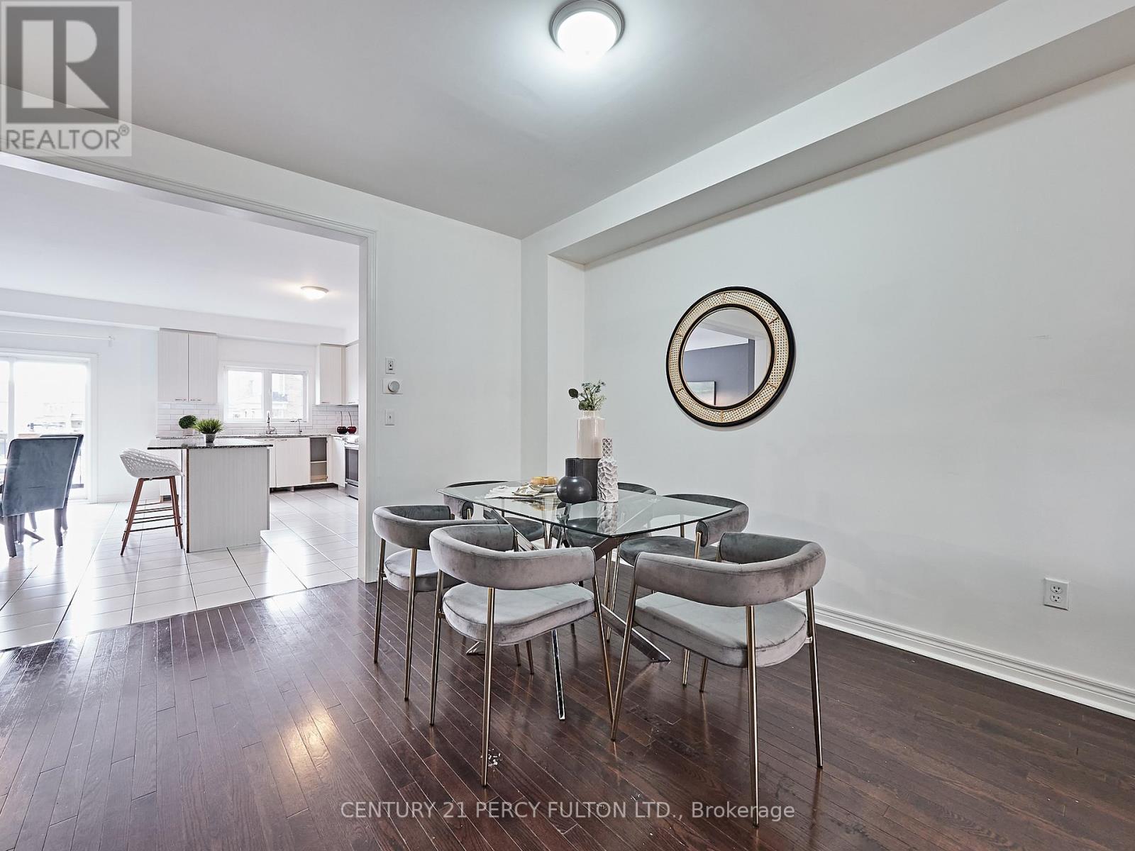 1707 CAROUSEL DR