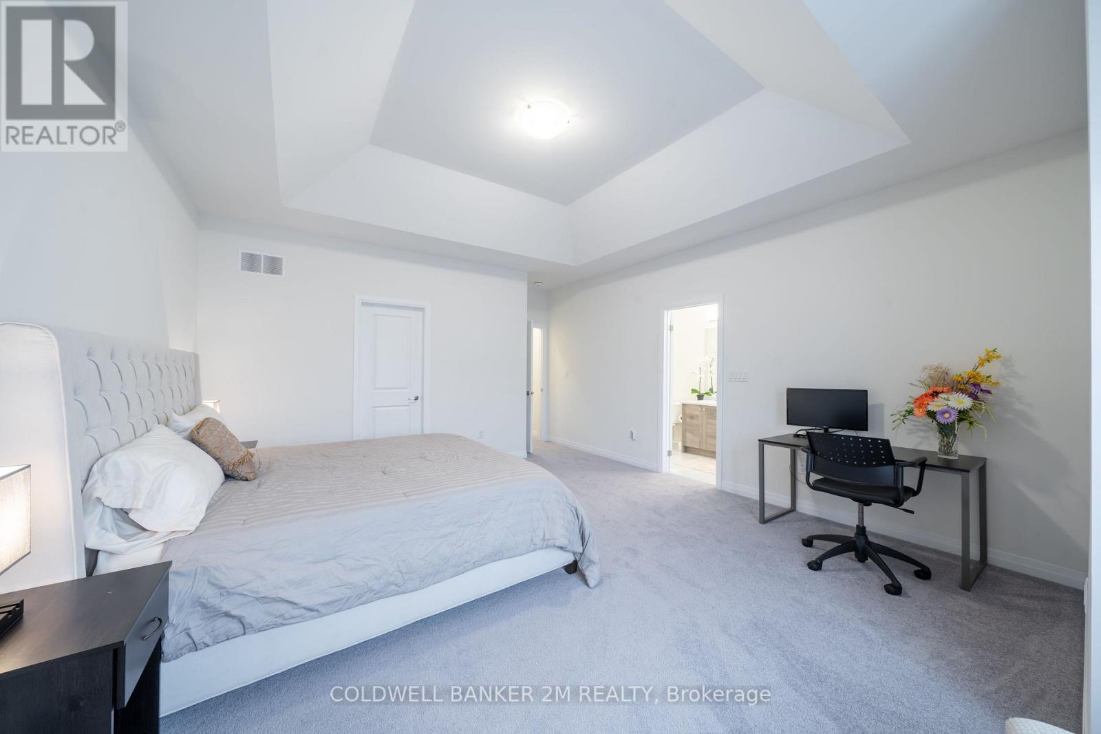 136 OGSTON CRES