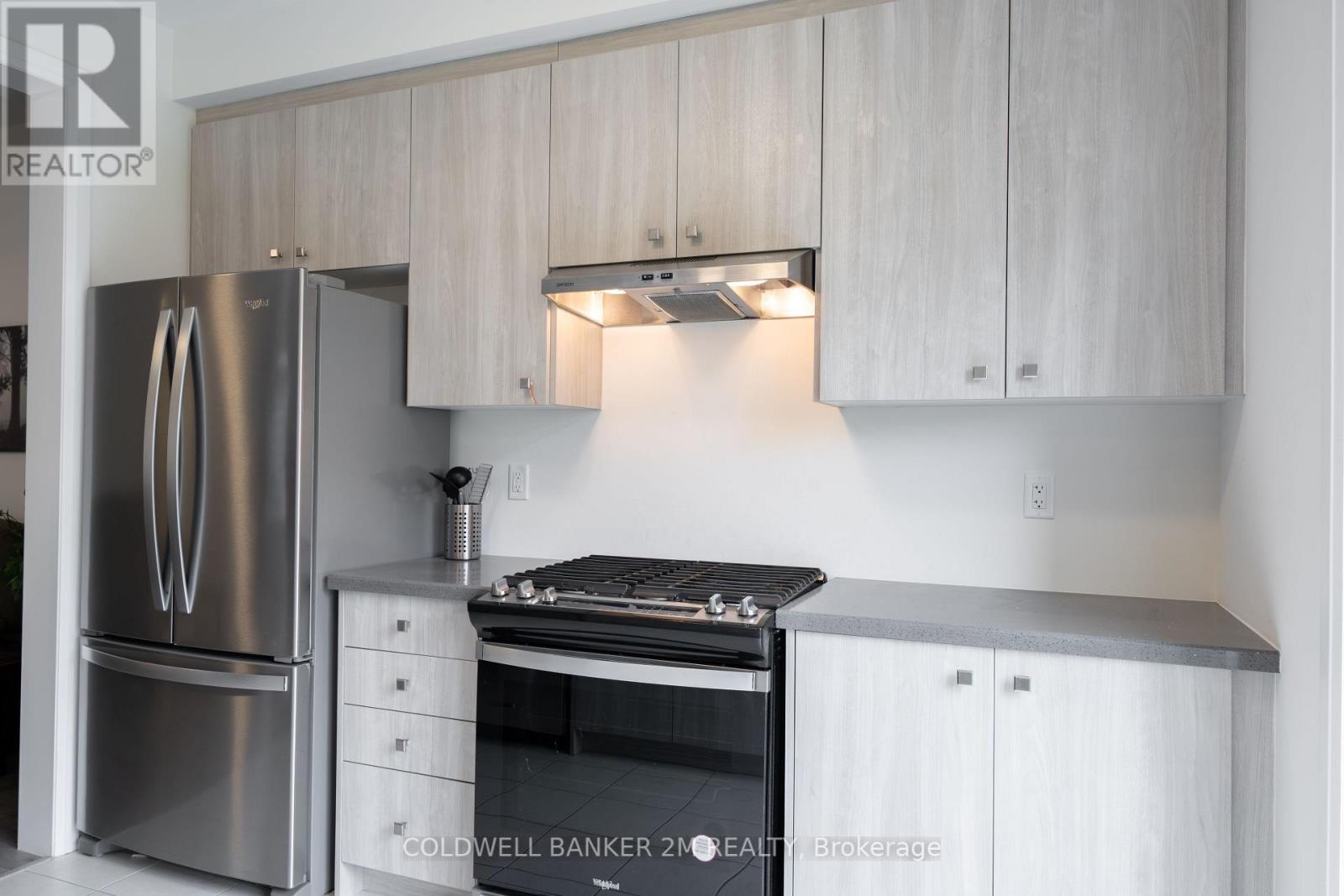 136 OGSTON CRES