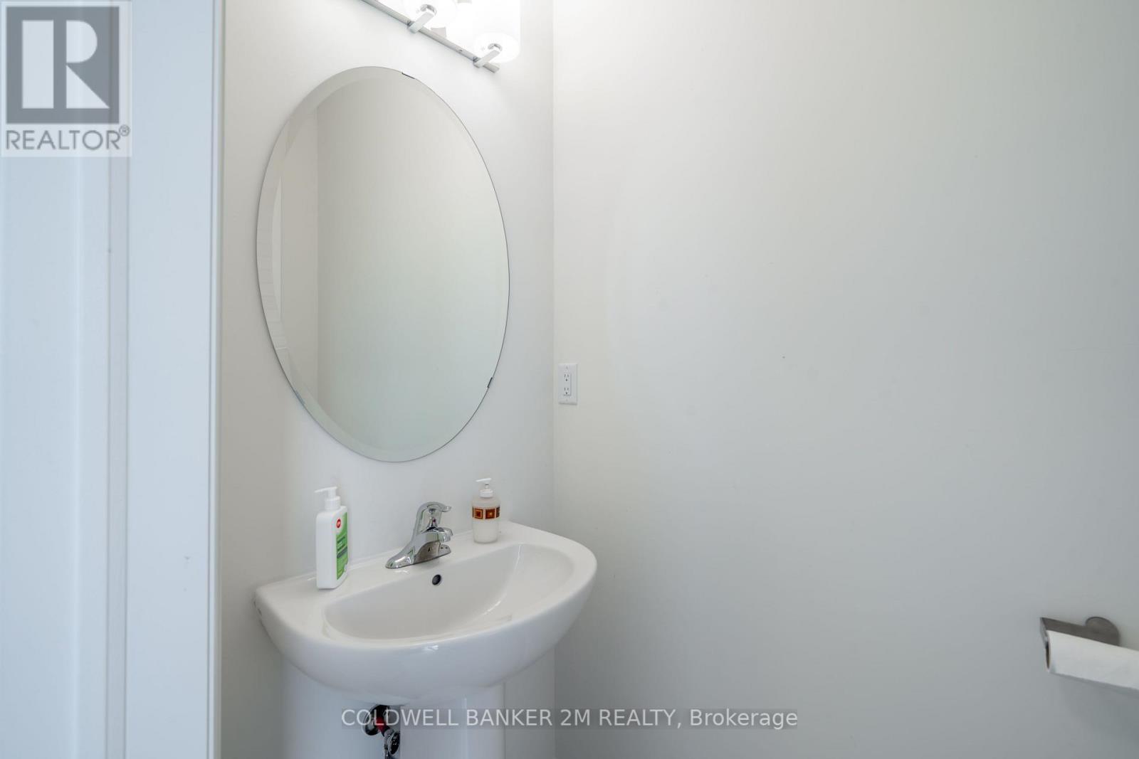 136 OGSTON CRES