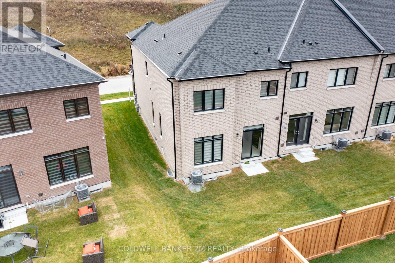 136 OGSTON CRES