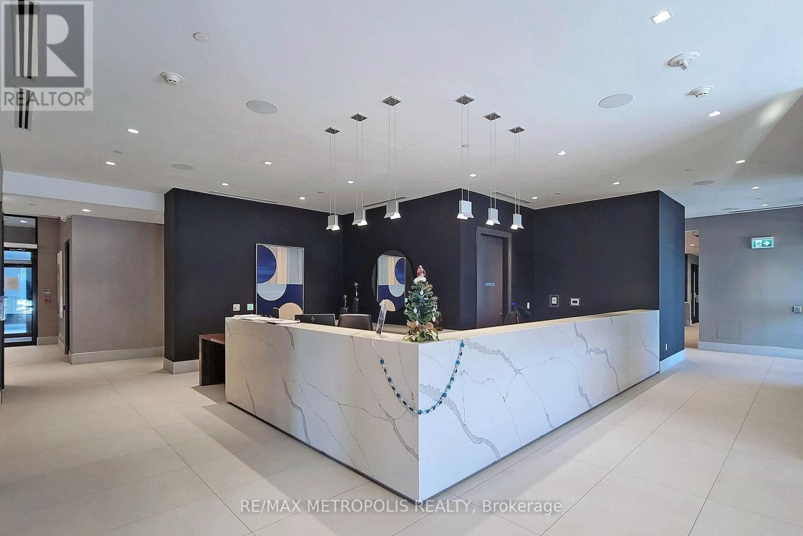 #2302 -2550 SIMCOE ST N, #2302