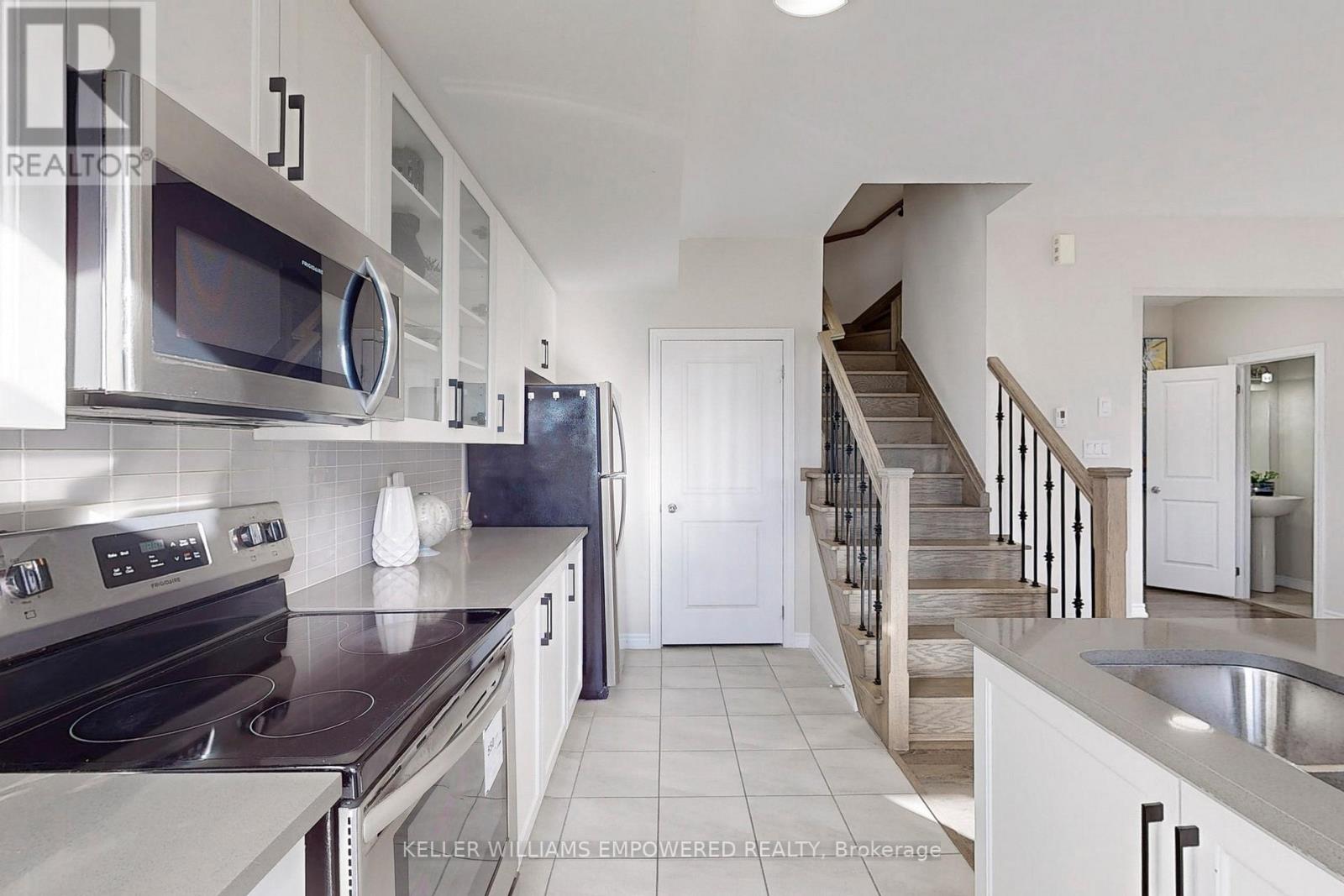 #104 -2435 NANTUCKET CHSE, #104