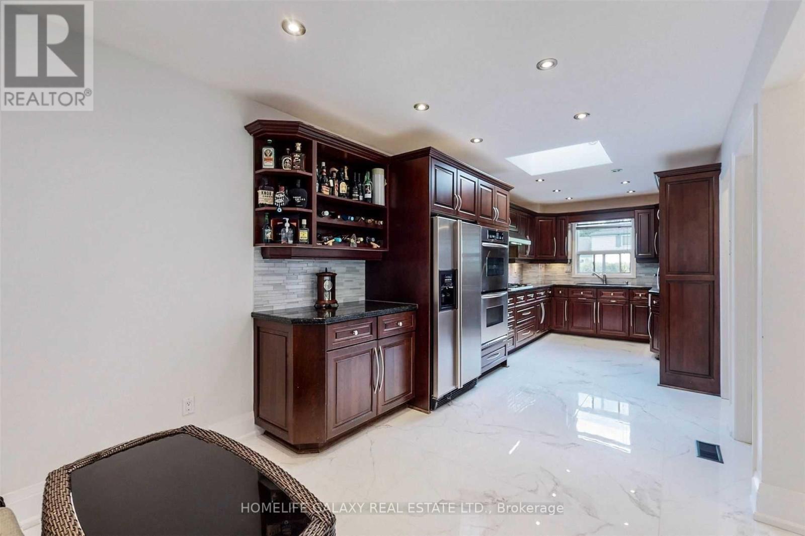 1940 GLENGROVE RD