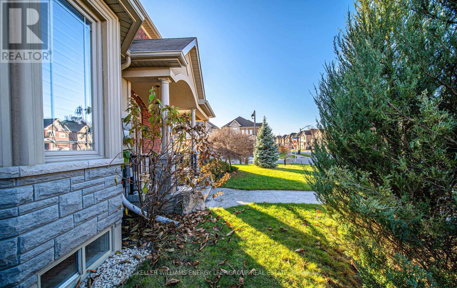 3 DEBOSKY CRT