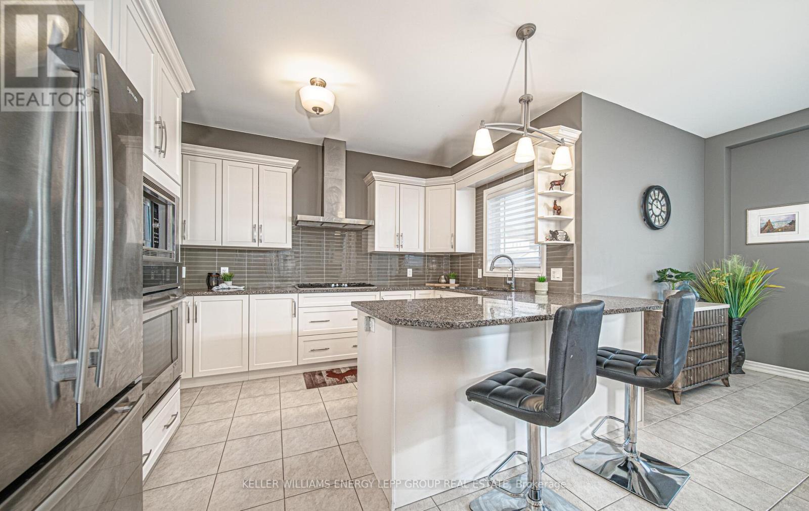 3 DEBOSKY CRT