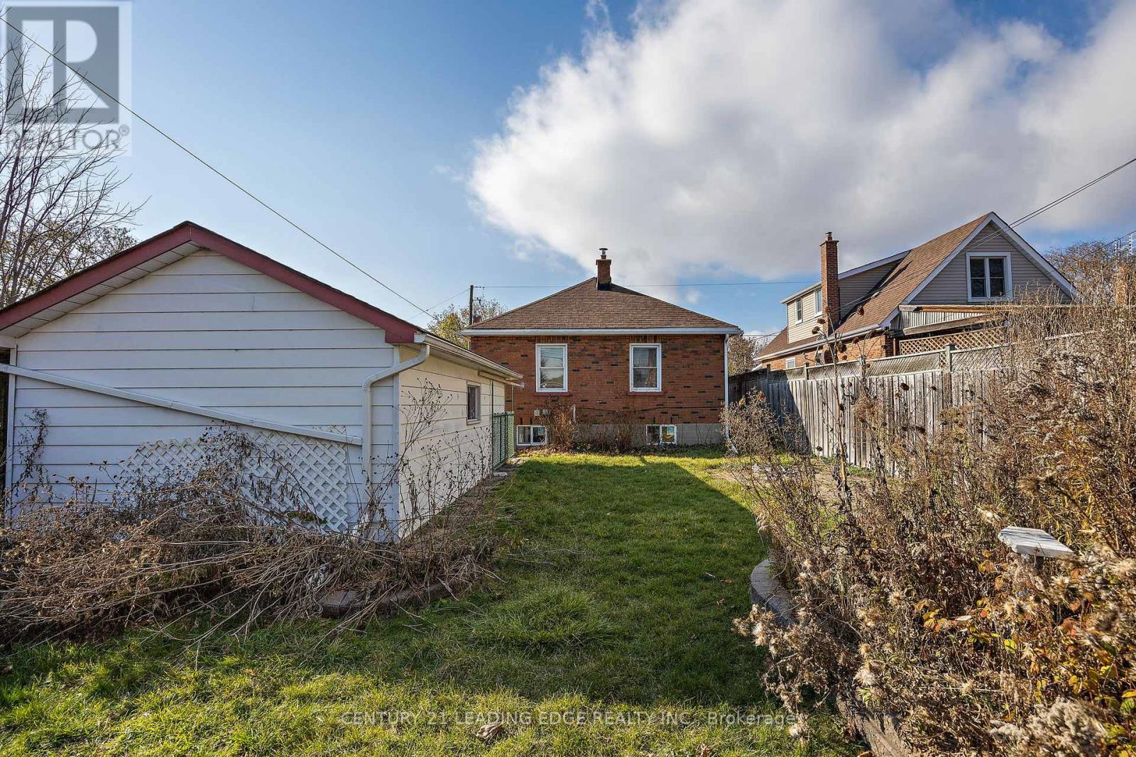 159 CADILLAC AVE S
