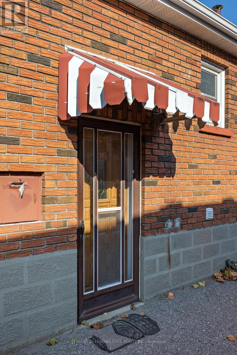 159 CADILLAC AVE S