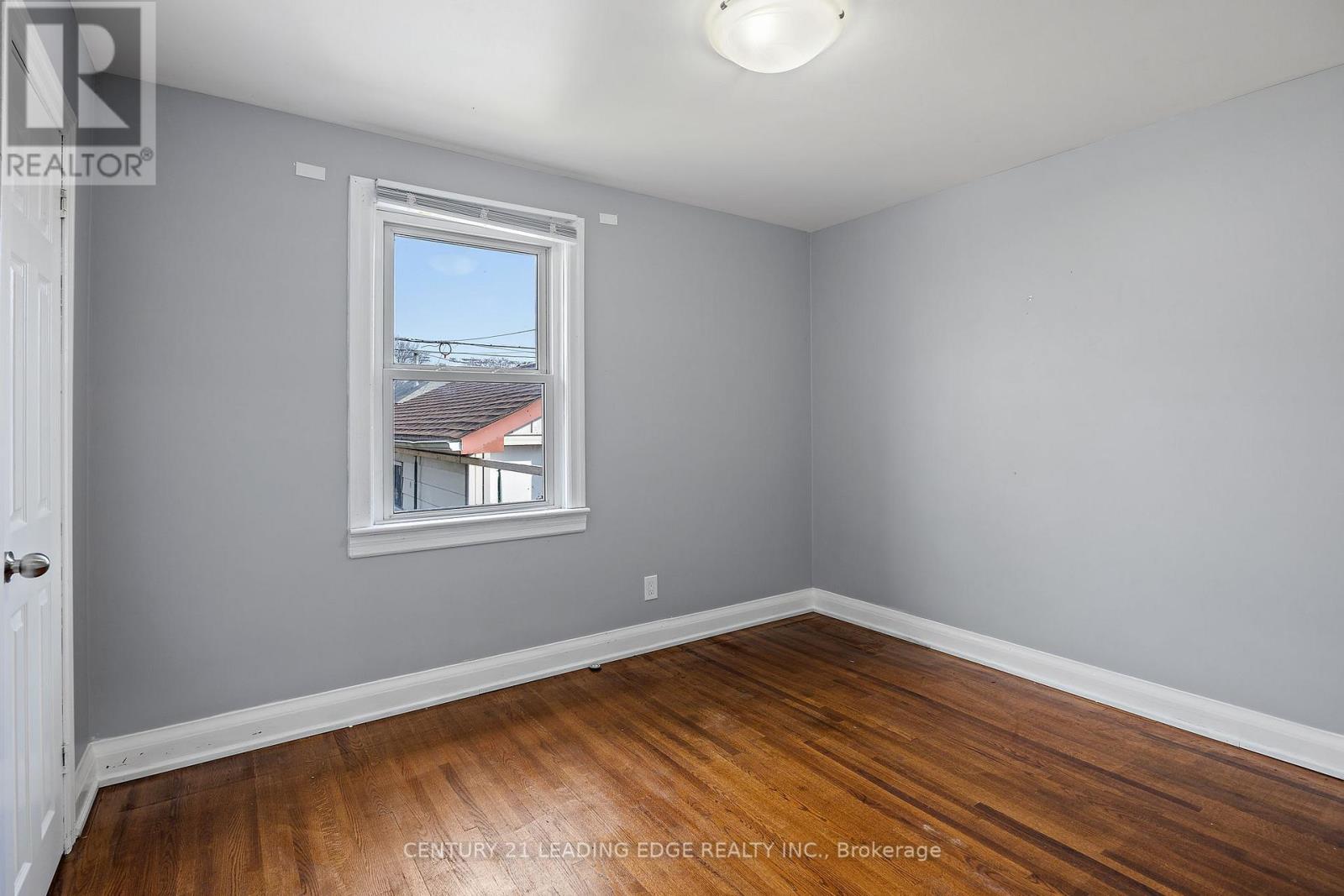 159 CADILLAC AVE S