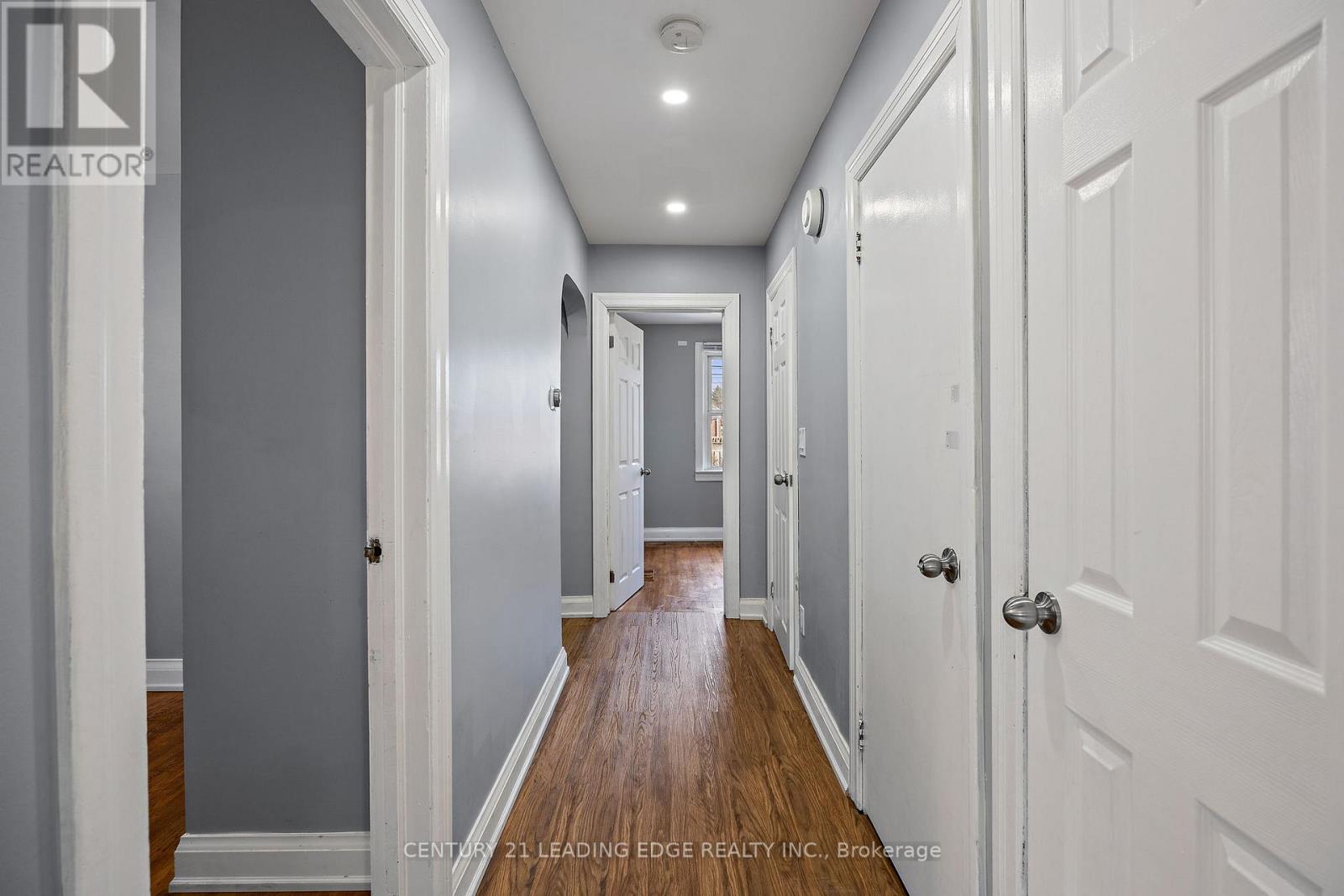 159 CADILLAC AVE S