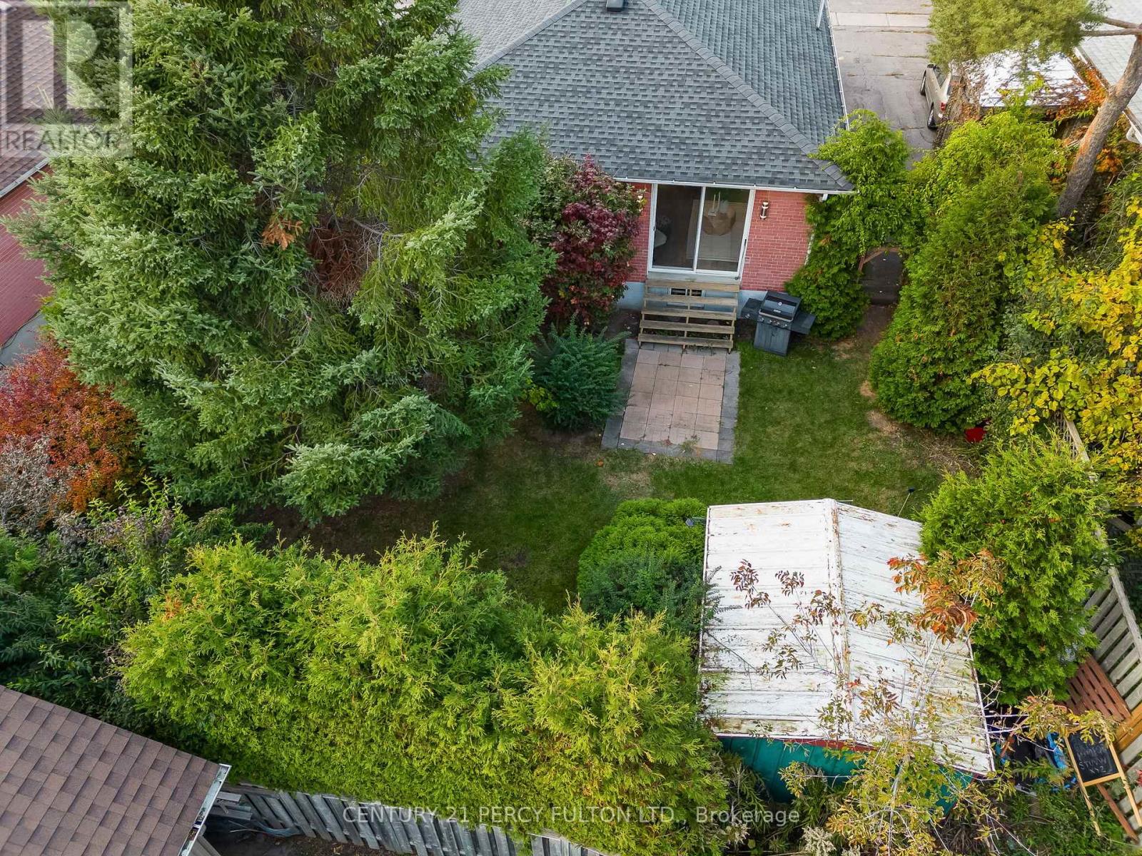 315 PALMERSTON AVE