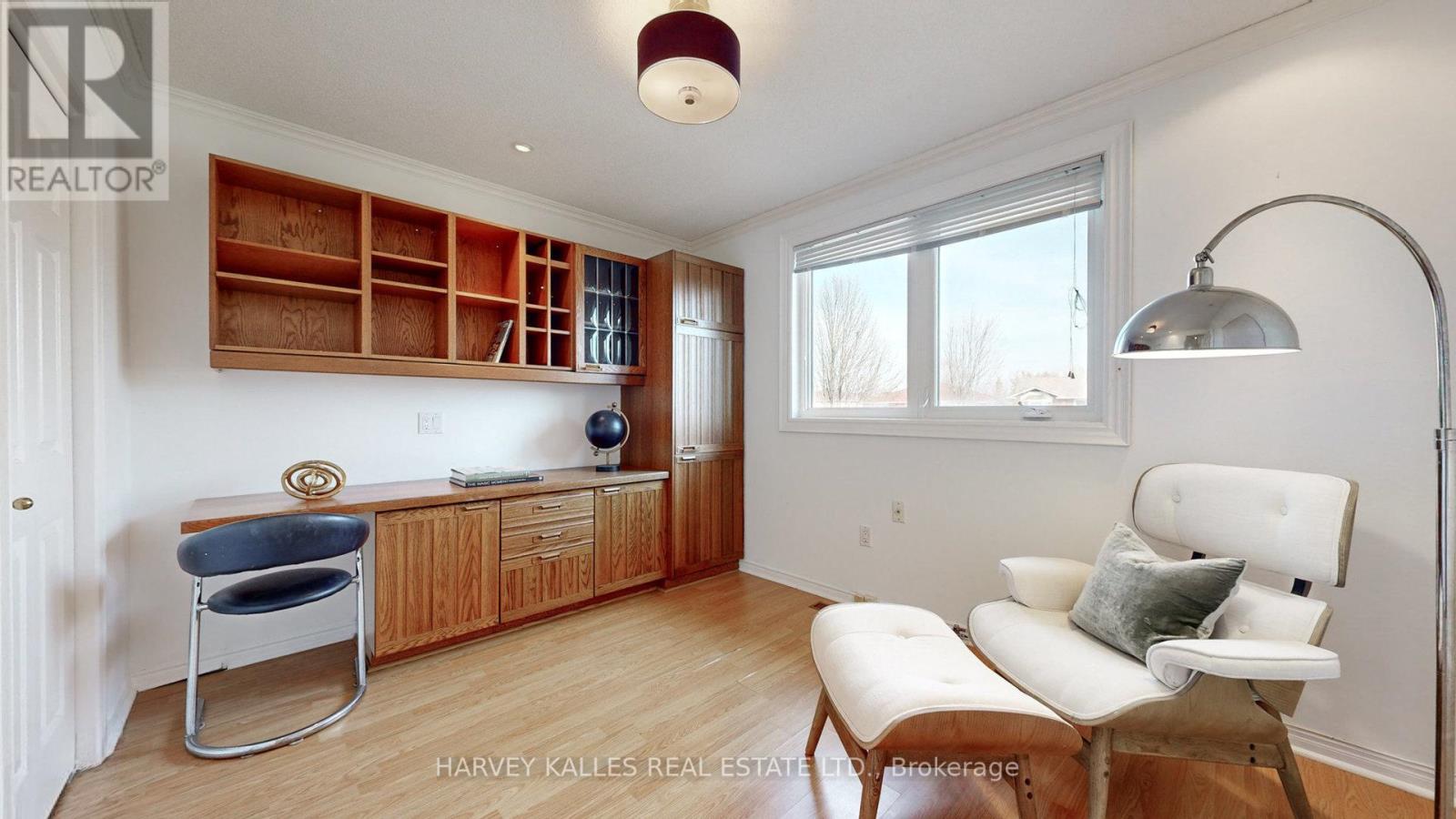 76 ROLLO DR