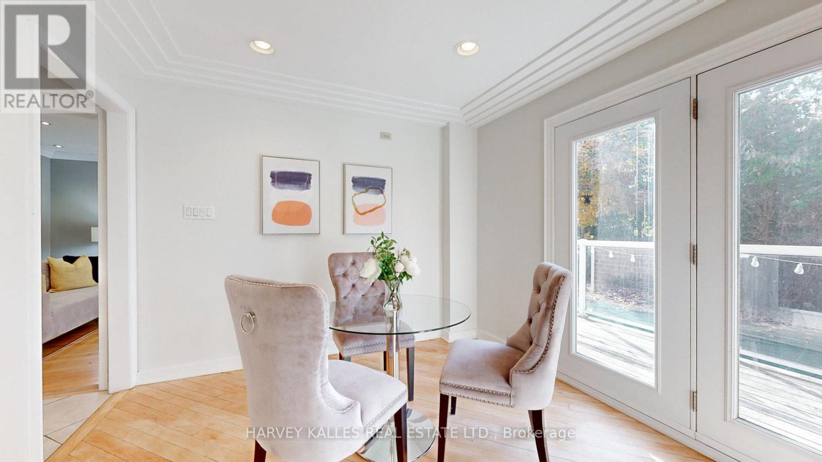 76 ROLLO DR