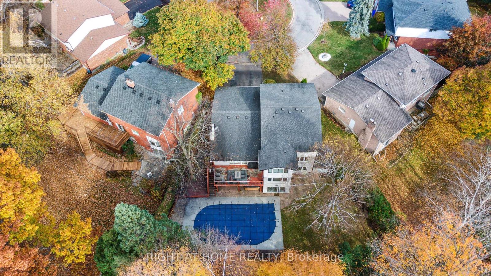 500 OLD BRAMPTON CRT