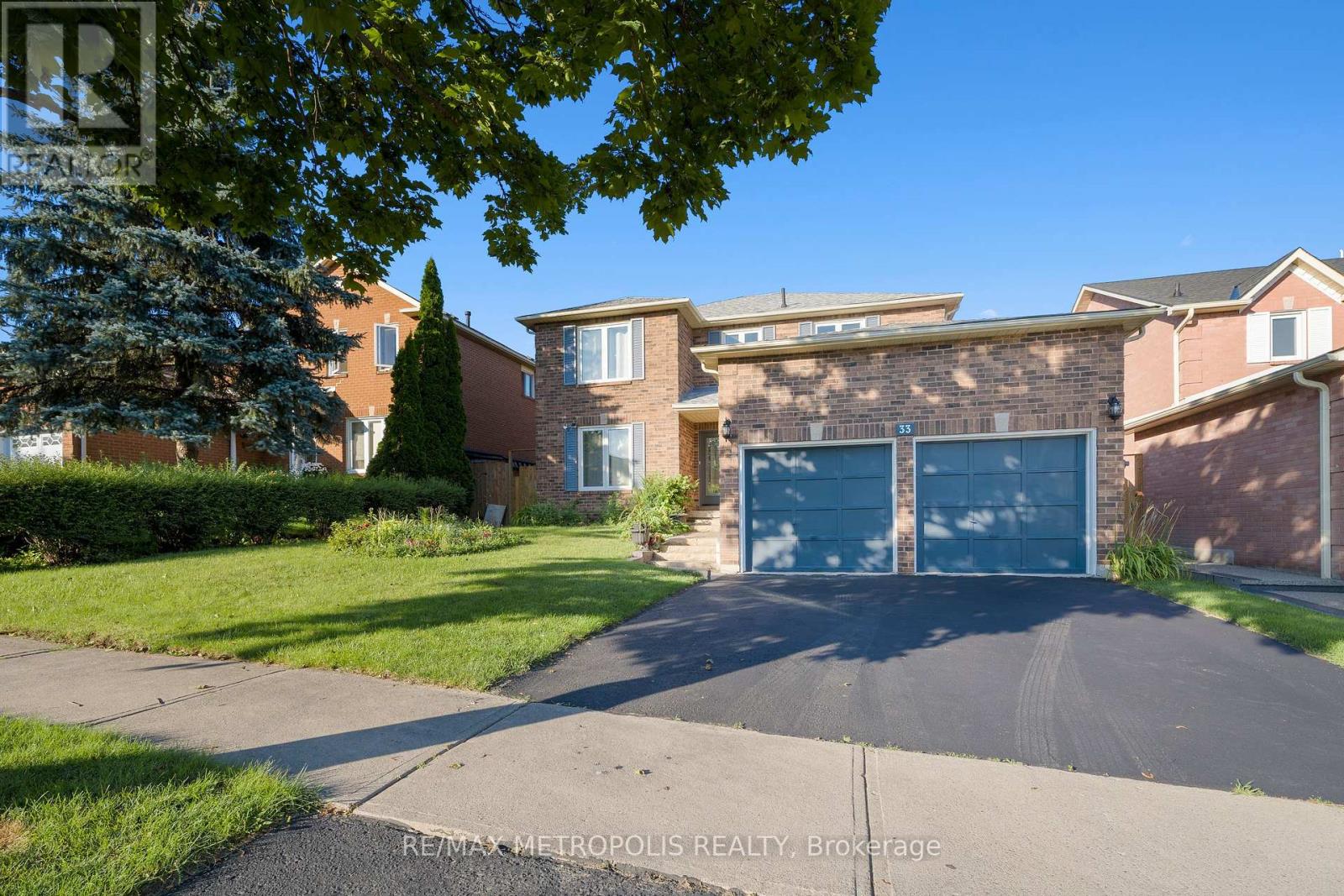 33 WILCE DR