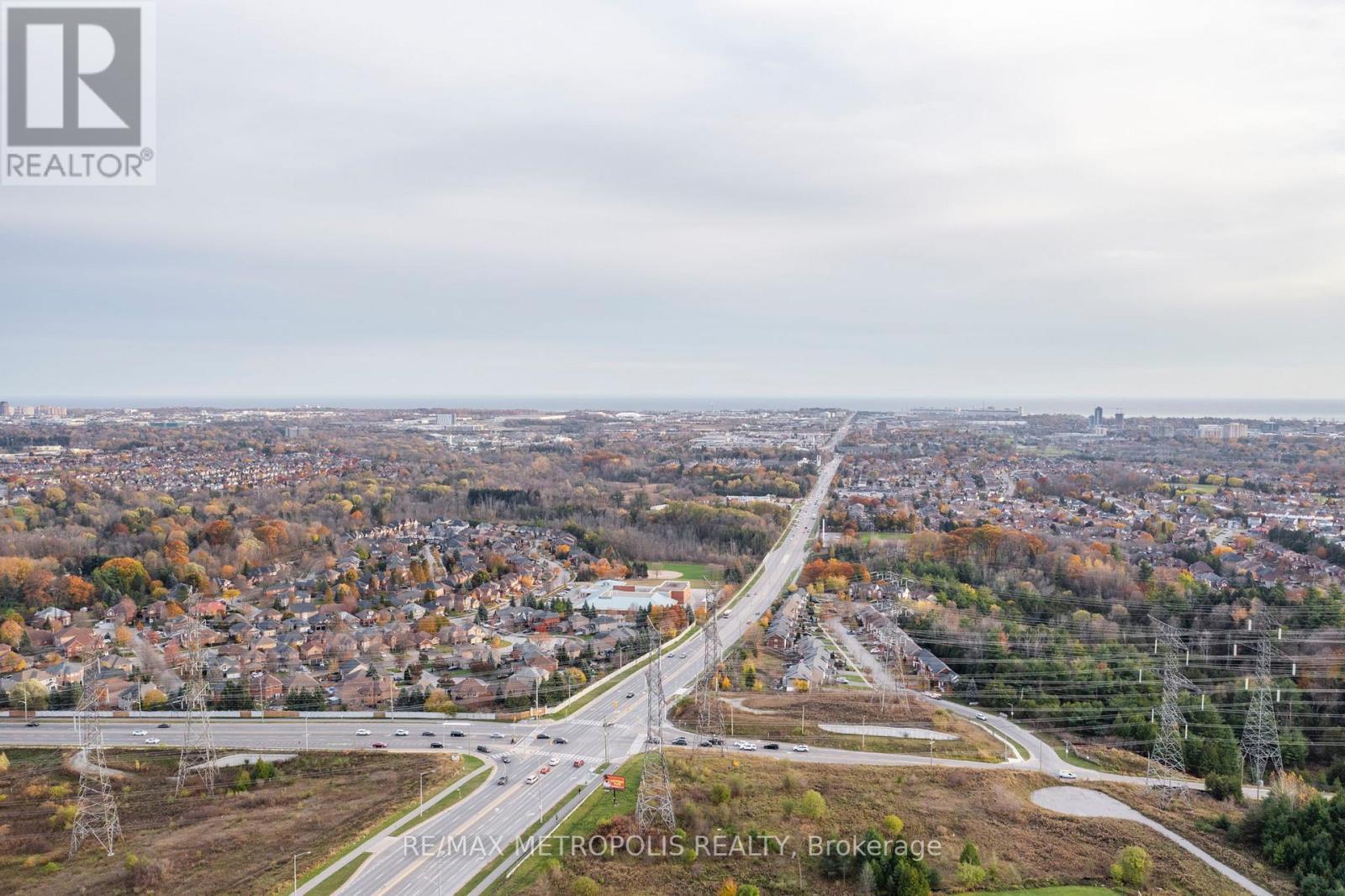 #909 -2635 WILLIAM JACKSON DR, #909