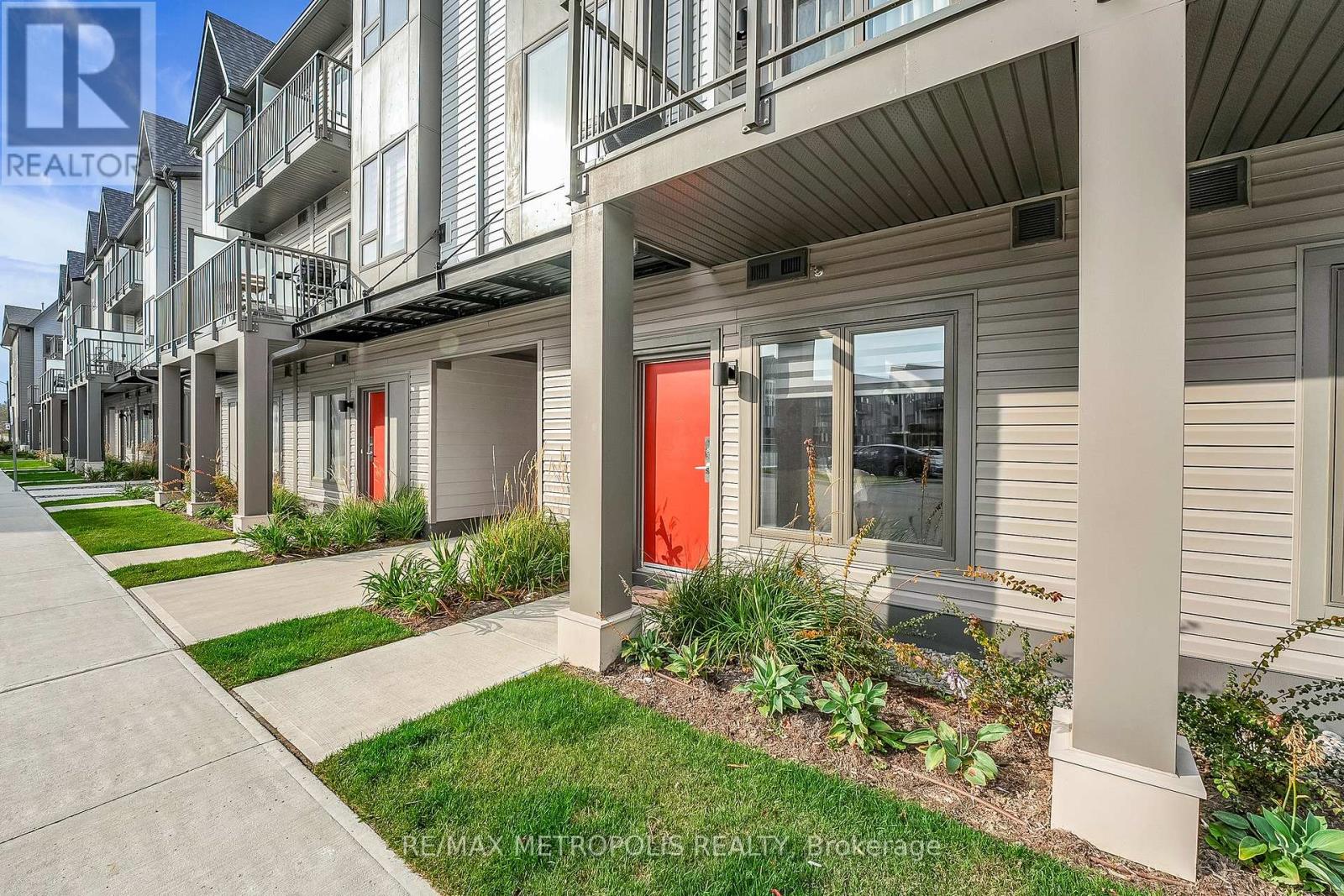 #909 -2635 WILLIAM JACKSON DR, #909
