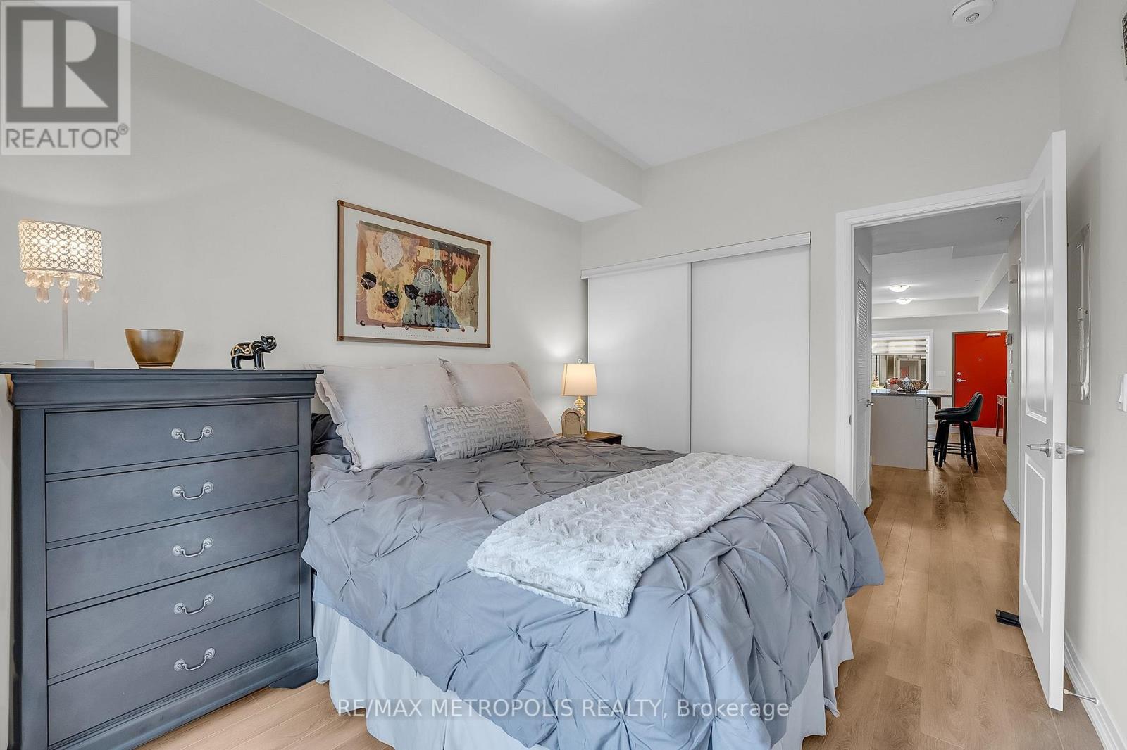 #909 -2635 WILLIAM JACKSON DR, #909