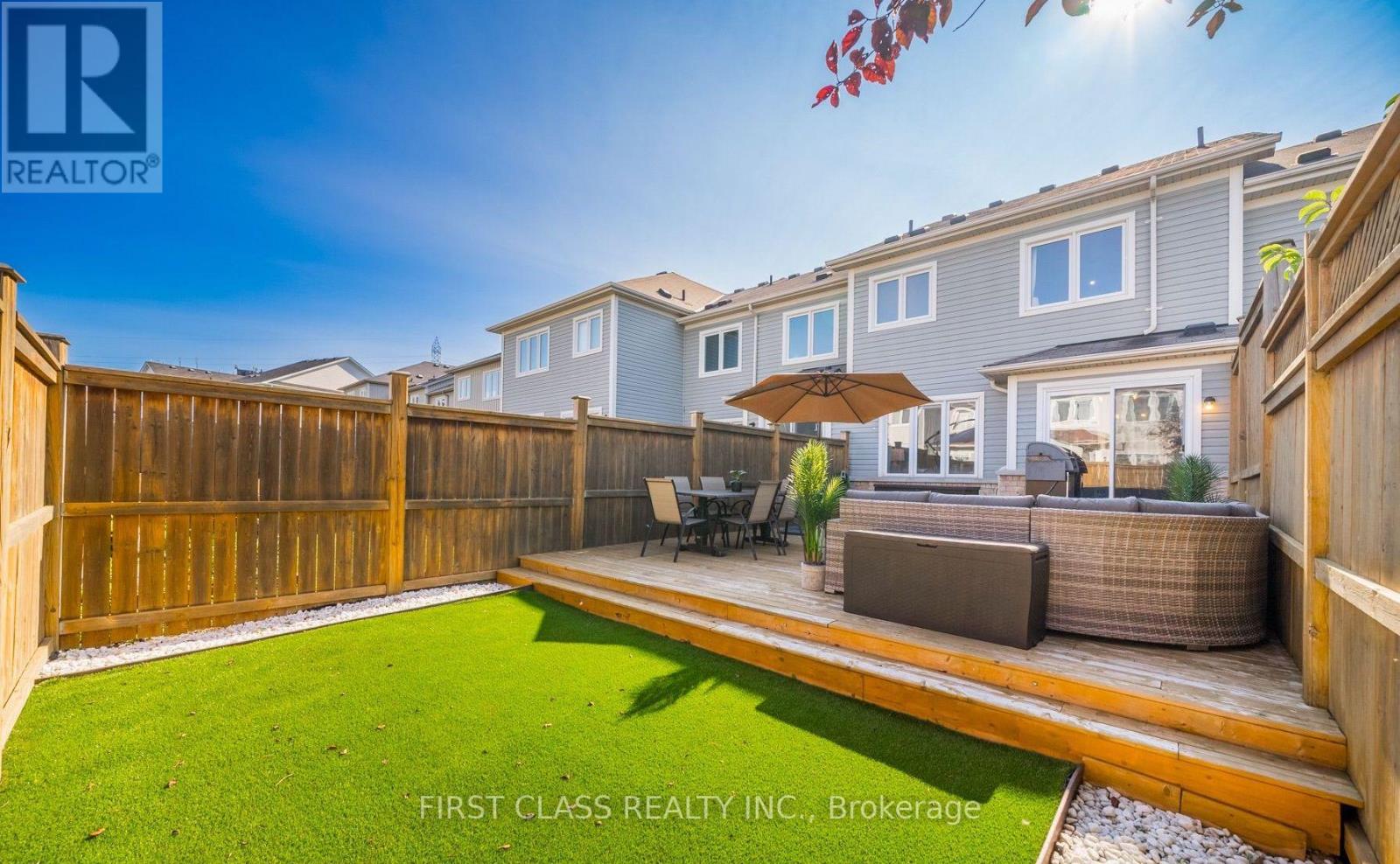 48 ADANAC DR S