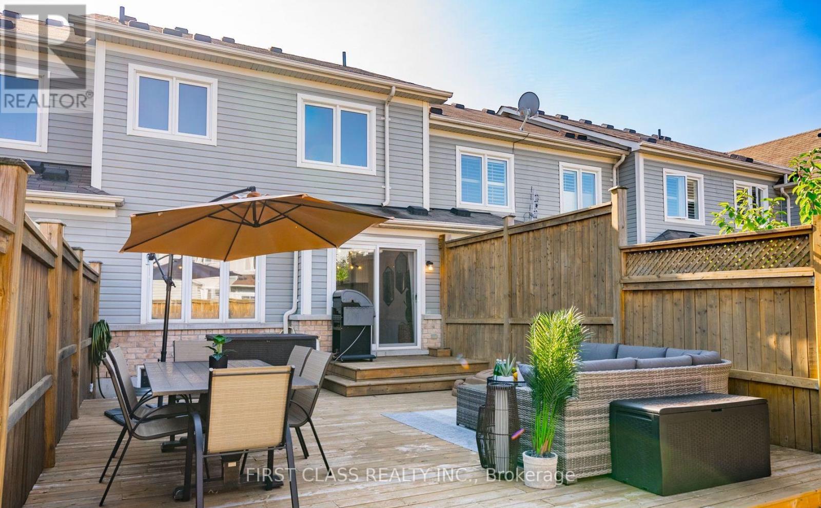 48 ADANAC DR S