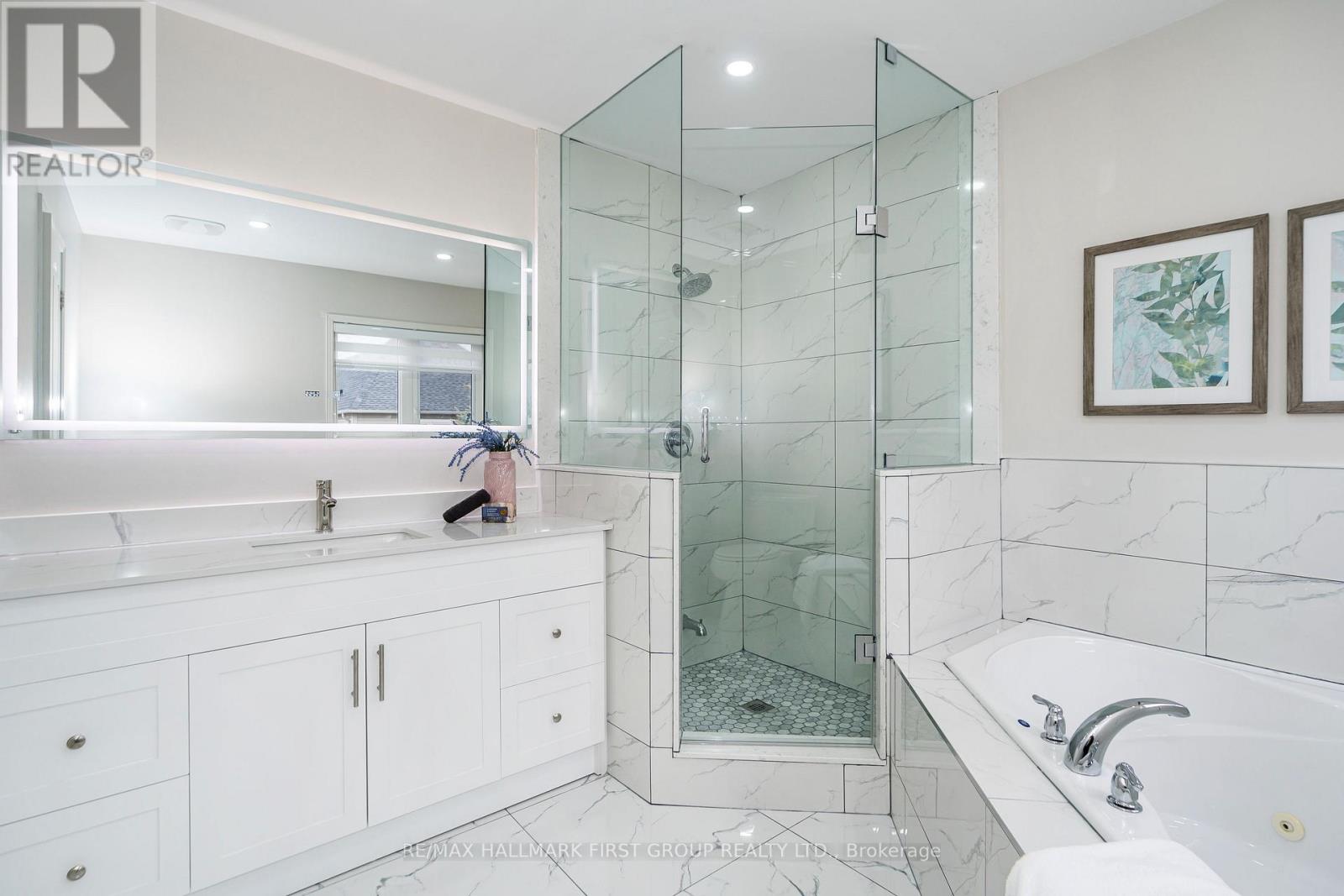 35 MCNICOL CRES