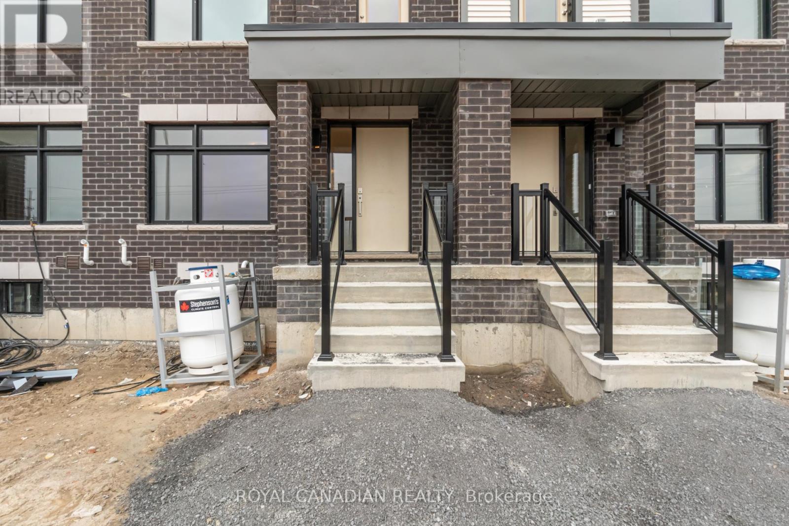 47 SORBARA WAY