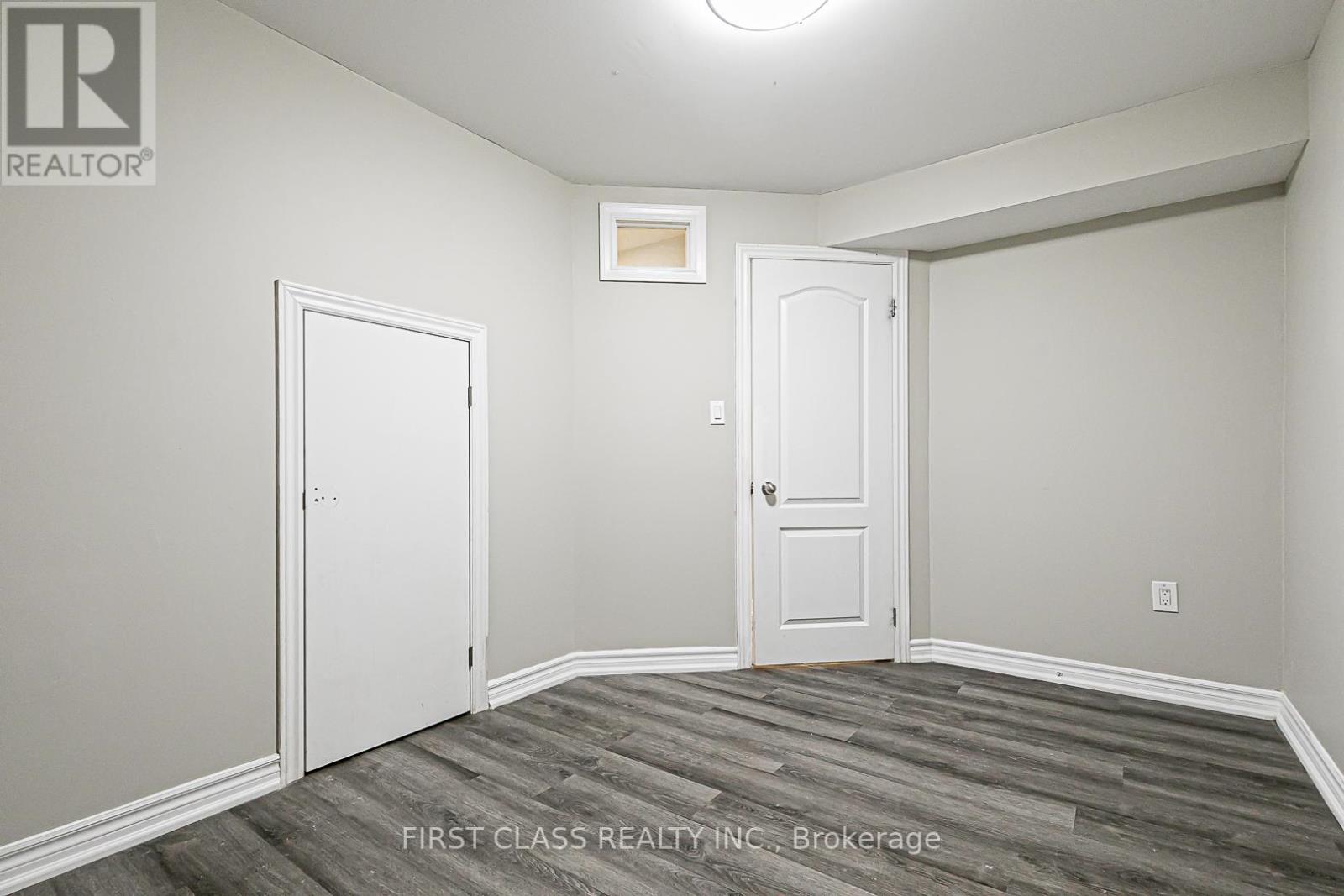 #BSMT -1485 DUNEDIN CRES, #Bsmt