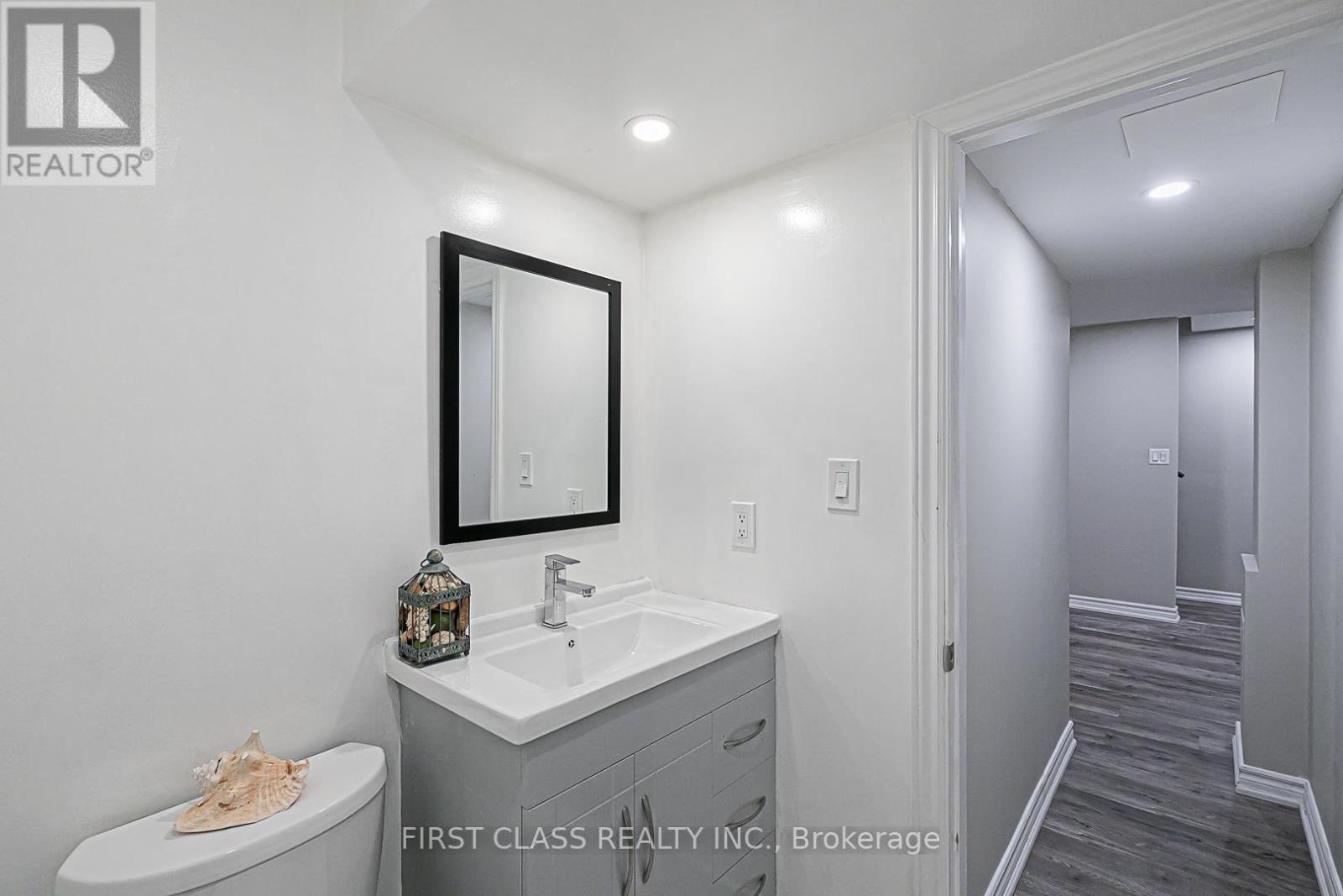 #BSMT -1485 DUNEDIN CRES, #Bsmt