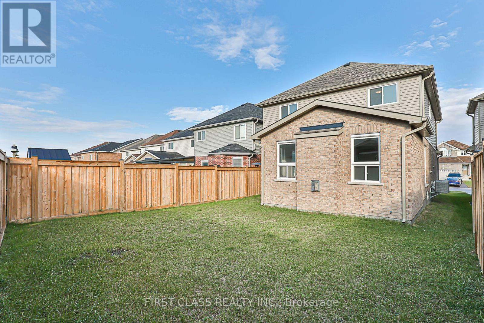 #BSMT -1485 DUNEDIN CRES, #Bsmt
