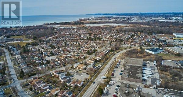 #30 -785 WESTNEY RD S, #30