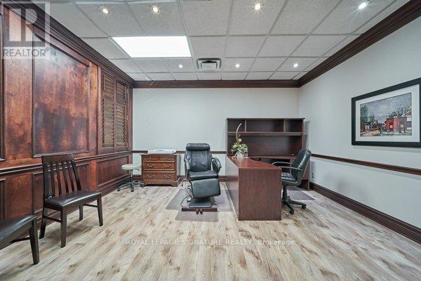 #30 -785 WESTNEY RD S, #30
