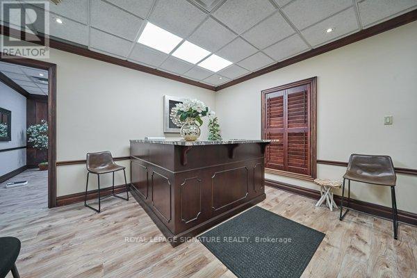#30 -785 WESTNEY RD S, #30
