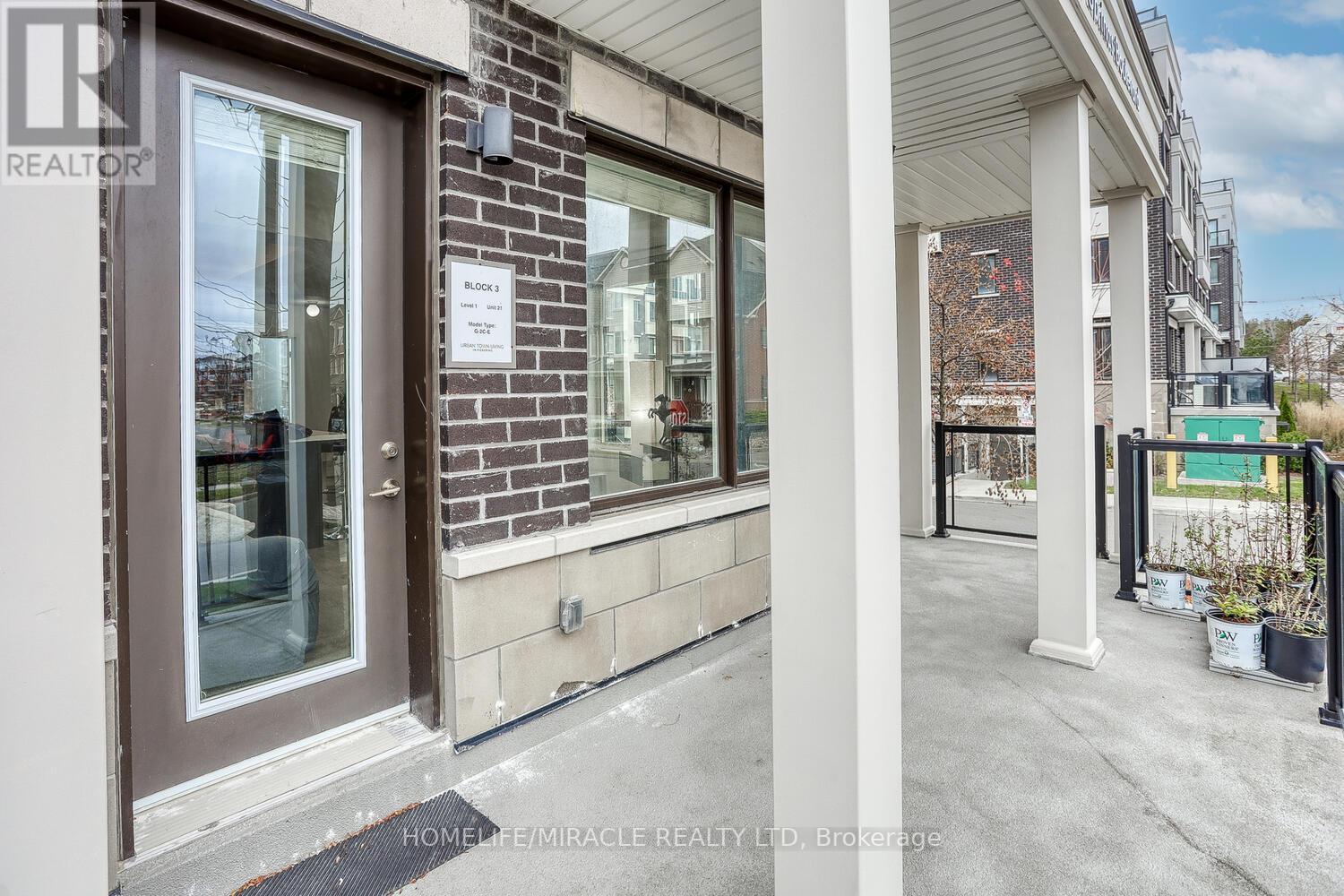 #301 -1711 PURE SPRINGS BLVD, #301