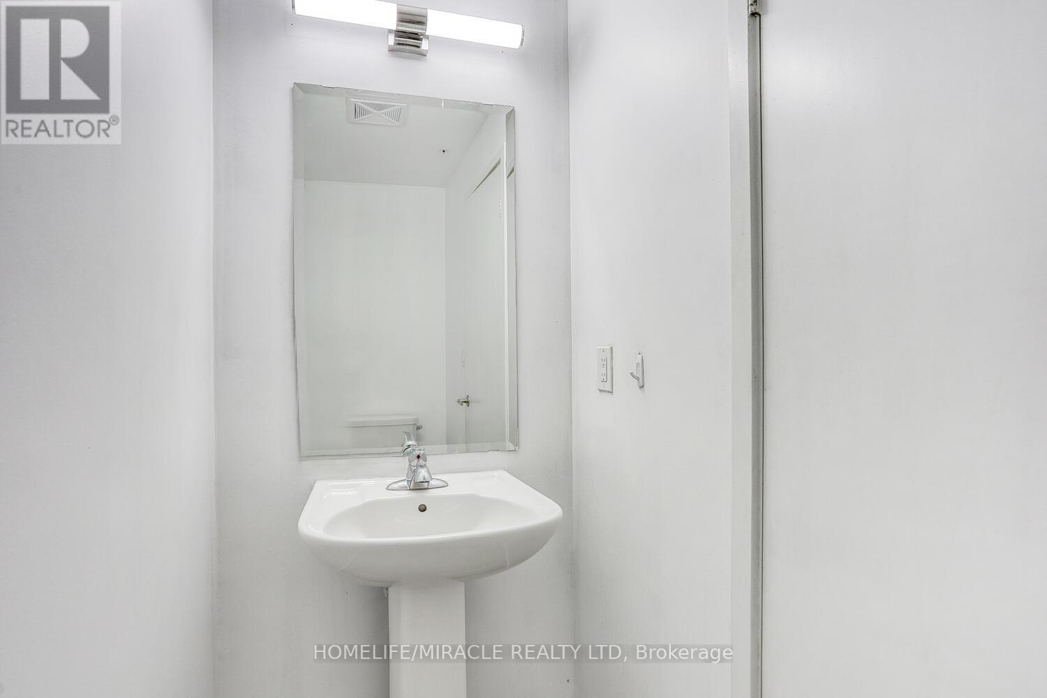 #301 -1711 PURE SPRINGS BLVD, #301