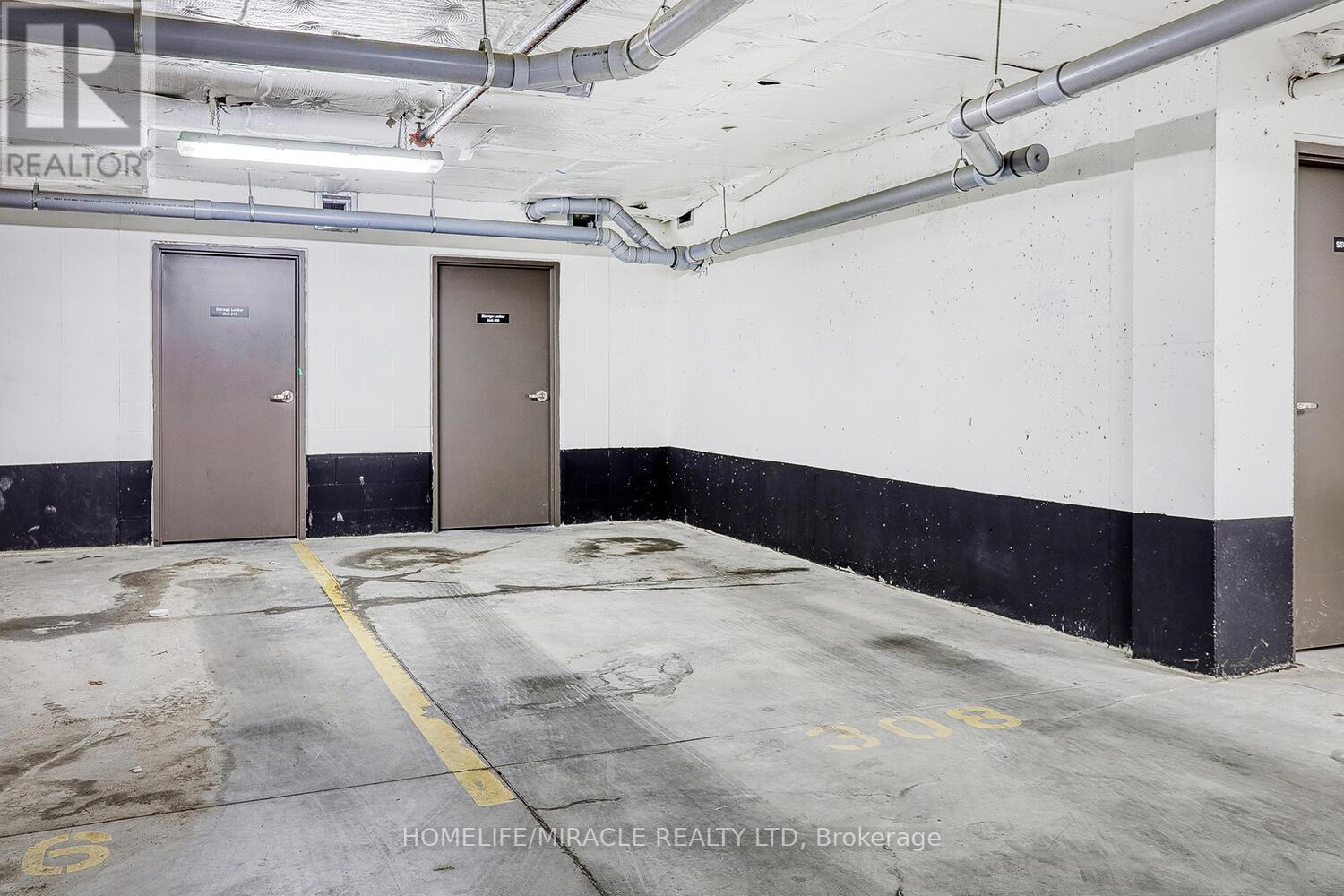 #301 -1711 PURE SPRINGS BLVD, #301