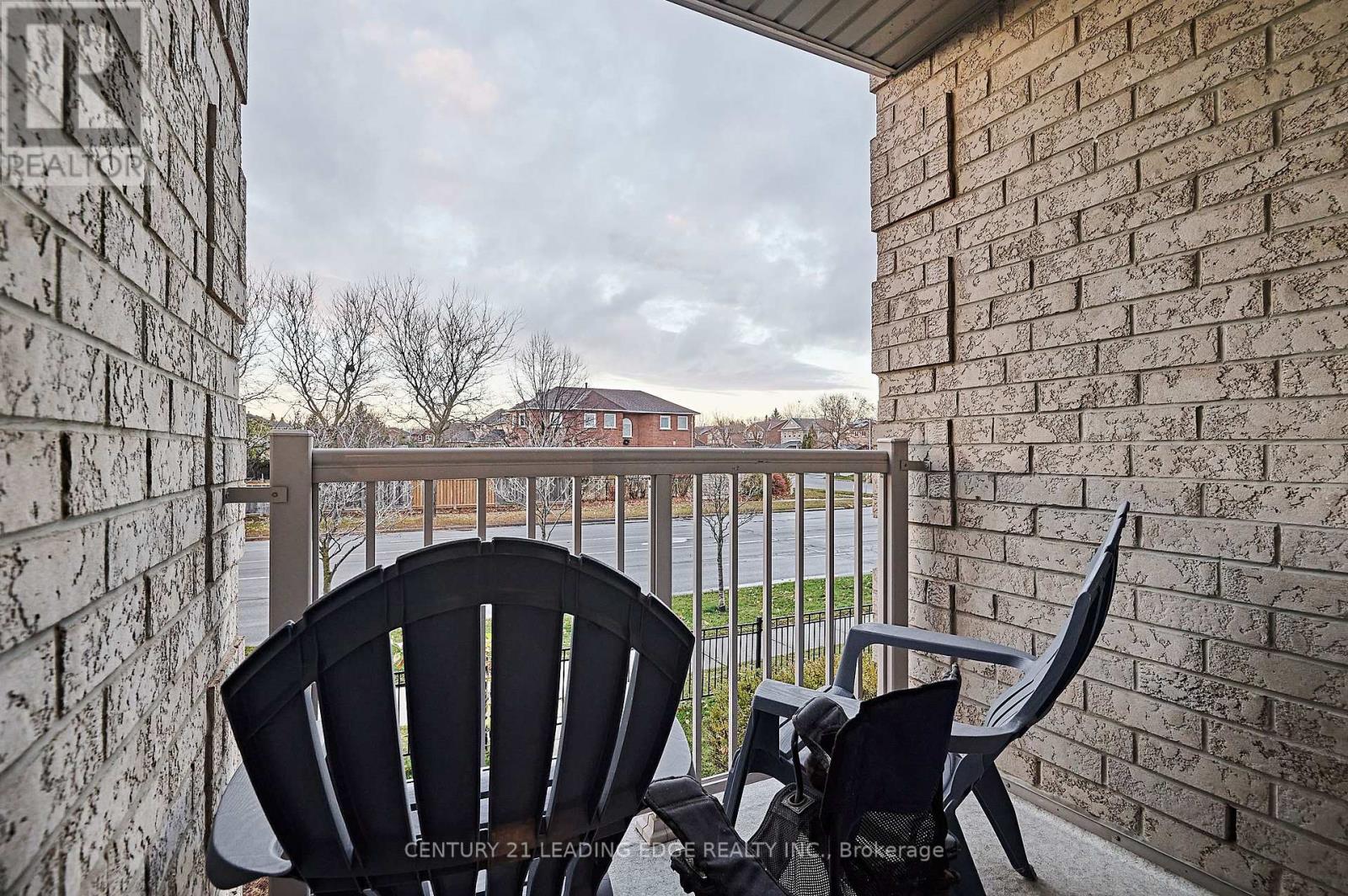 #2 -112 PETRA WAY
