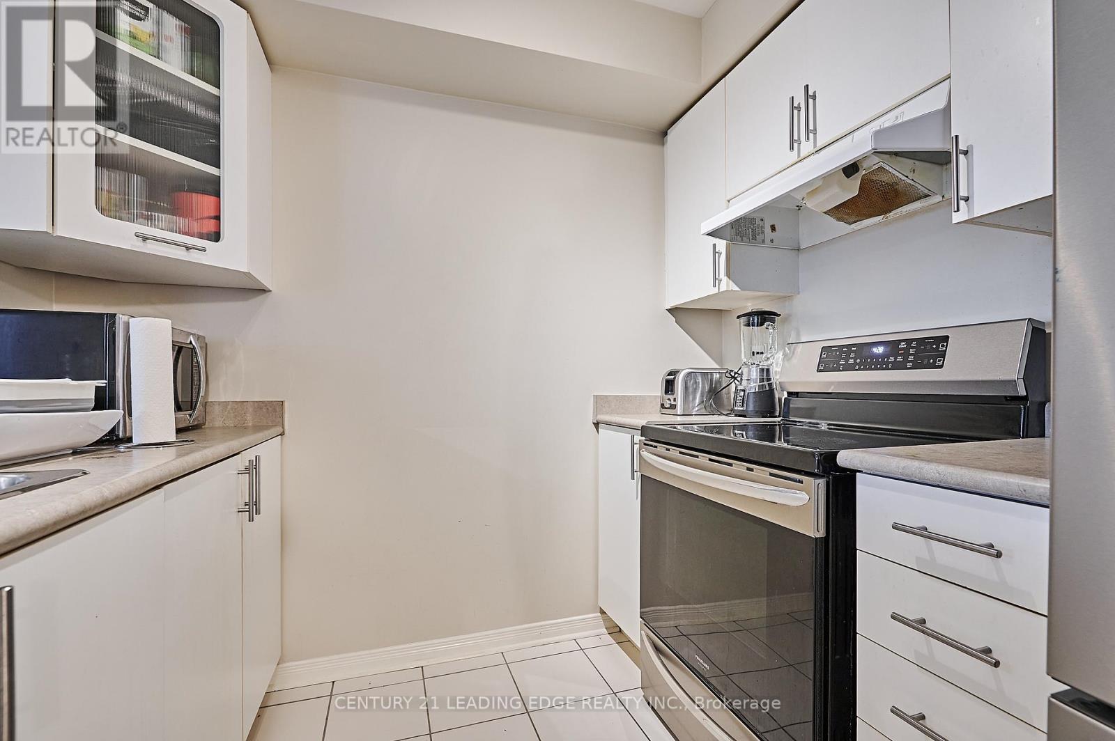 #2 -112 PETRA WAY