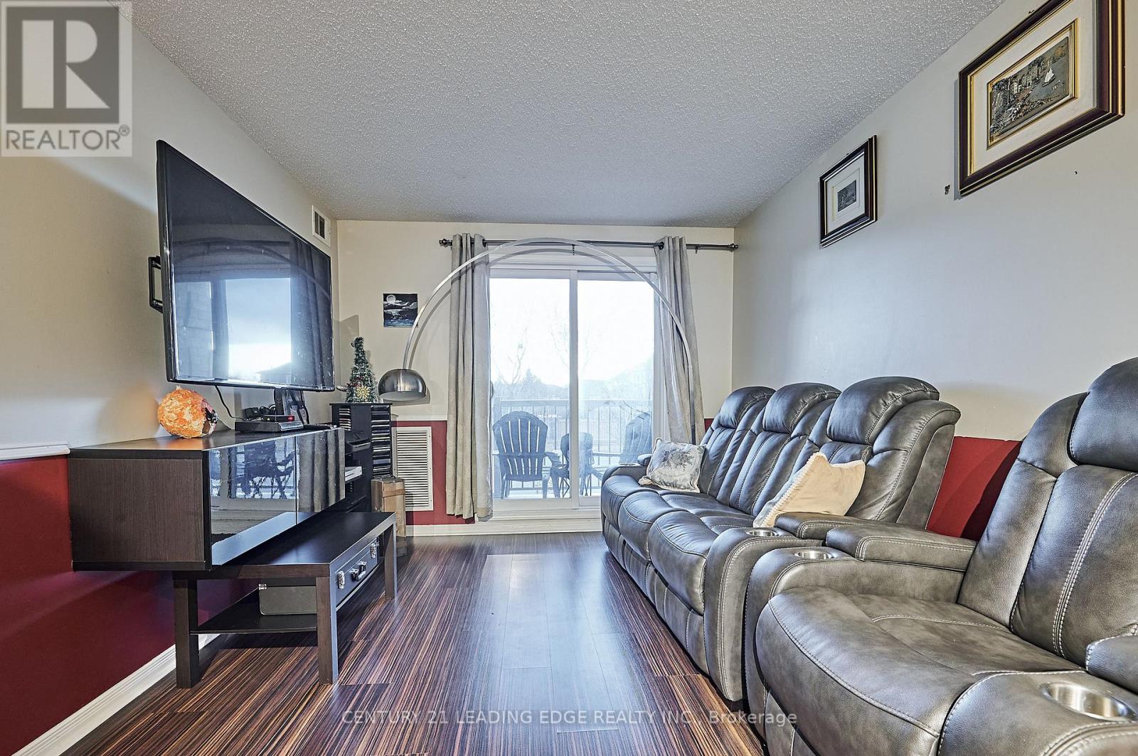 #2 -112 PETRA WAY